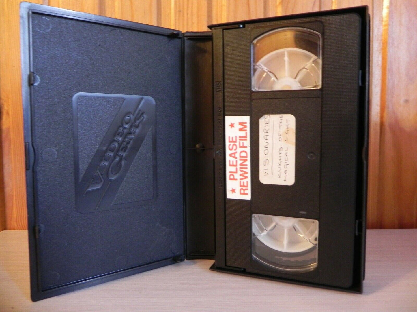 VISIONARIES - KNIGHTS OF THE MAGICAL LIGHT - KIDS VIDEO - 1987 VIDEO GEMS - VHS-
