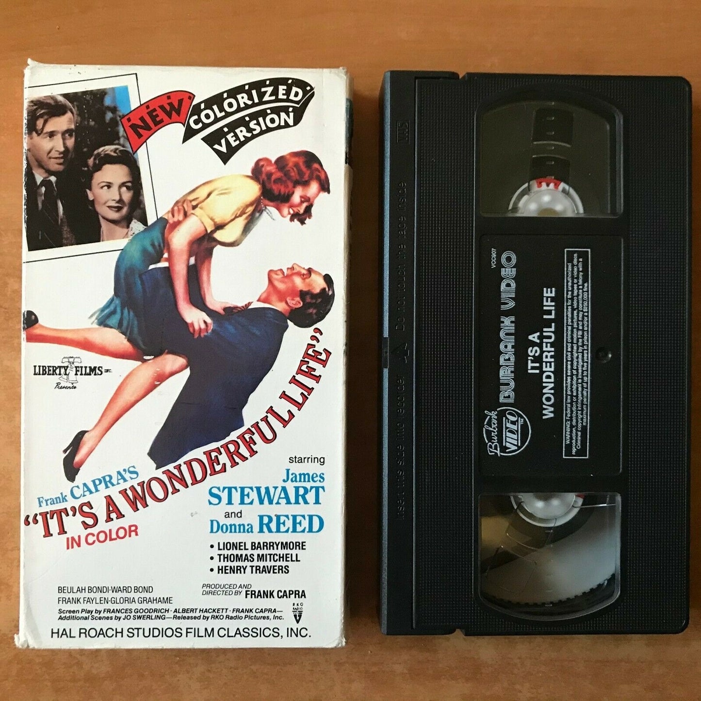 It's A Wonderful Life; (In Color) Burbank Video Pre-Cert; [Carton] Drama - VHS-