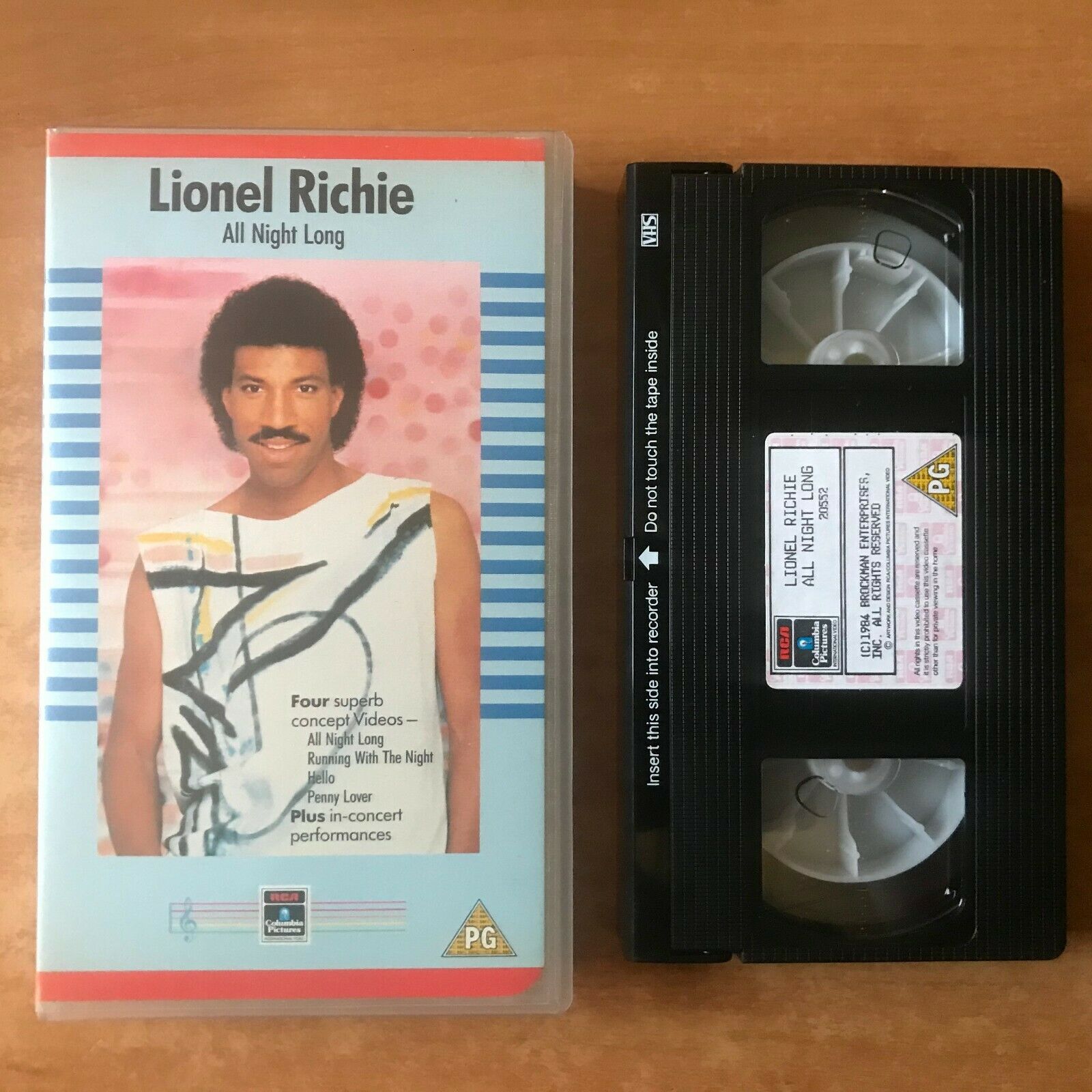 Lionel Richie: All Night Long [Music Videos] Live Performances - Music - Pal VHS-