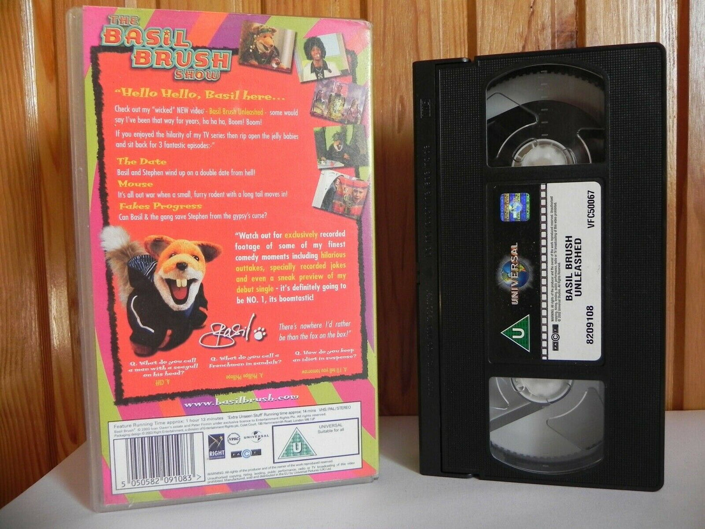 Basil Brush: Unleashed - Wicked New Video - Extra Unseen Stuff - Children's VHS-