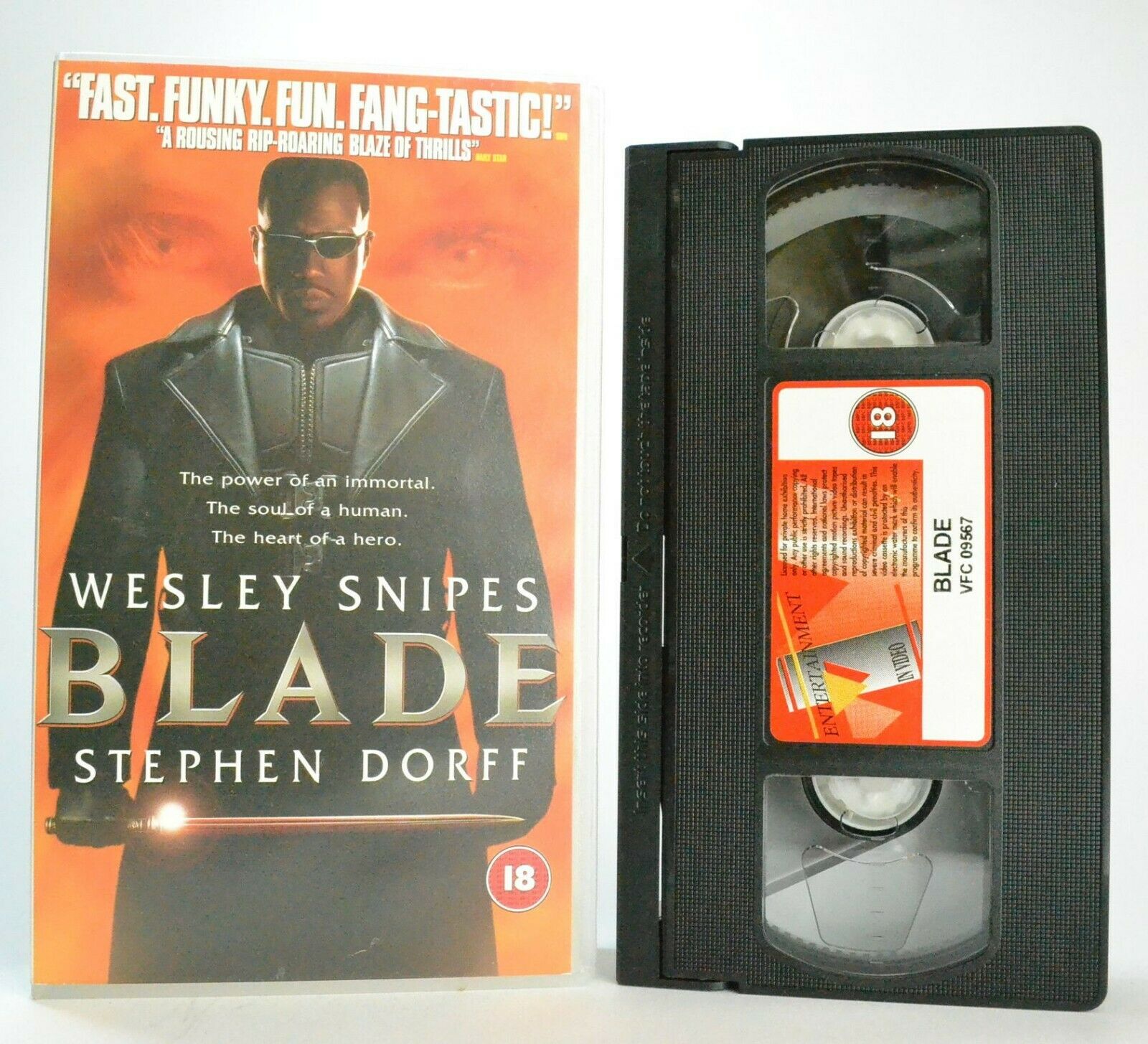 Blade: Based On Marvel Comic Book - Superhero Film (1998) - Wesley Snipes - VHS-