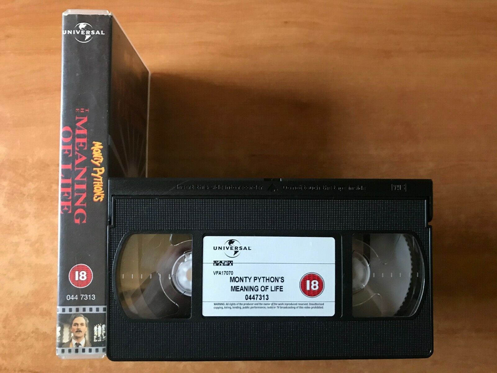 The Meaning Of Life [Monty Python] Comedy - John Cleese / Eric Idle - Pal VHS-