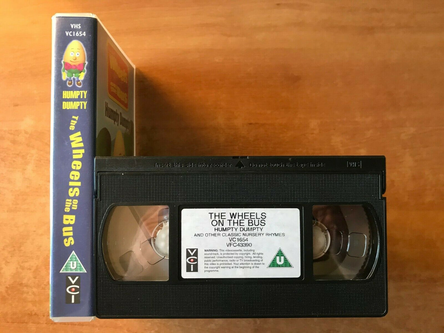 Humpty Dumpty: The Wheels Of The Bus [Dawn French] Nursery Rhymes - Pal VHS-