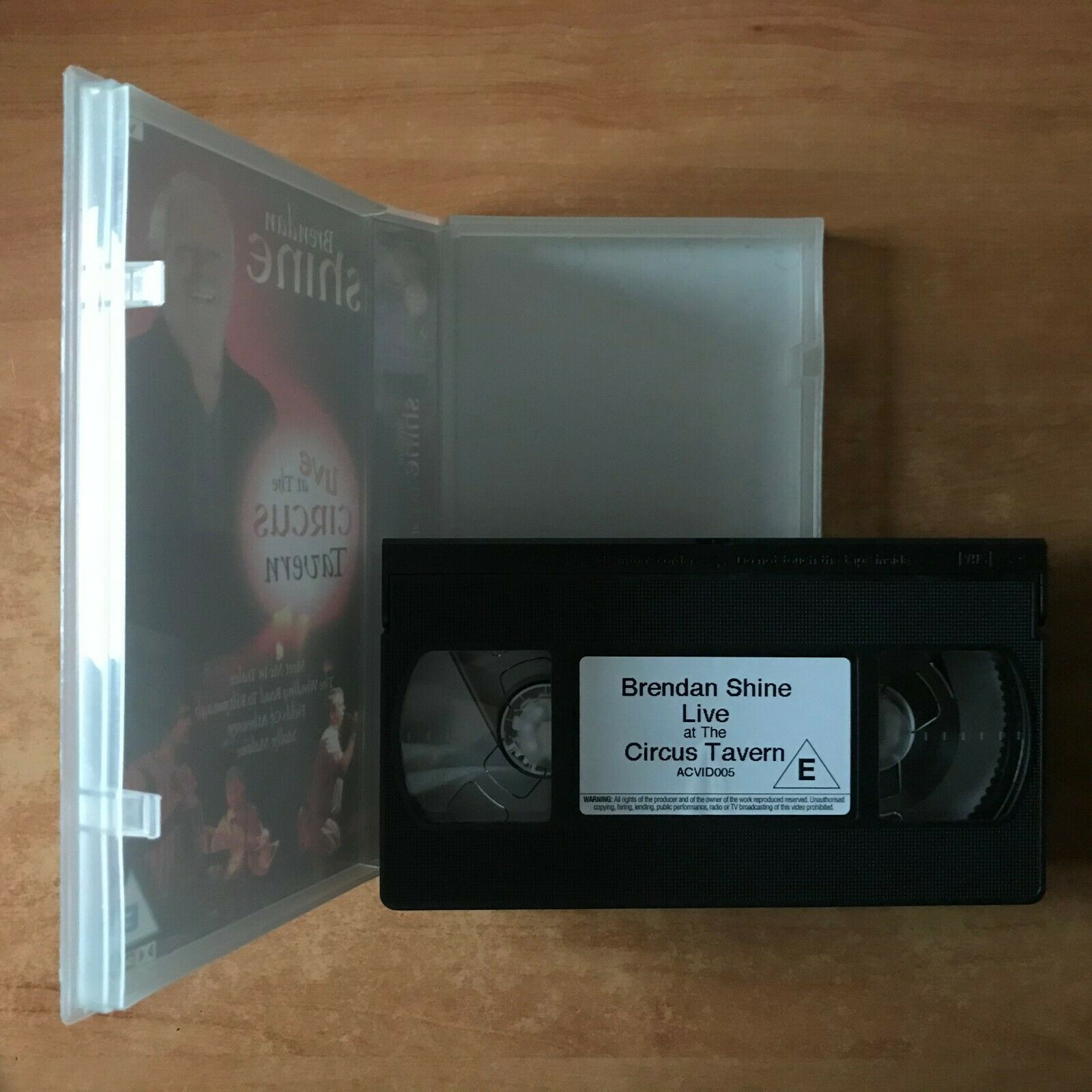 Brendan Shine: Live At The Circus Tavern - Concert - 'Cotswolds' - Music - VHS-