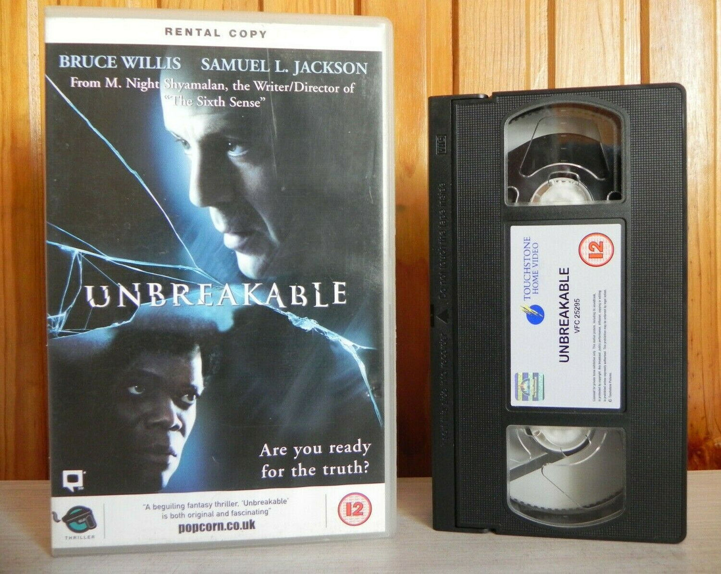 Unbreakable - Large Box - Thriller - Bruce Willis VS Samuel L.Jackson - Pal VHS-