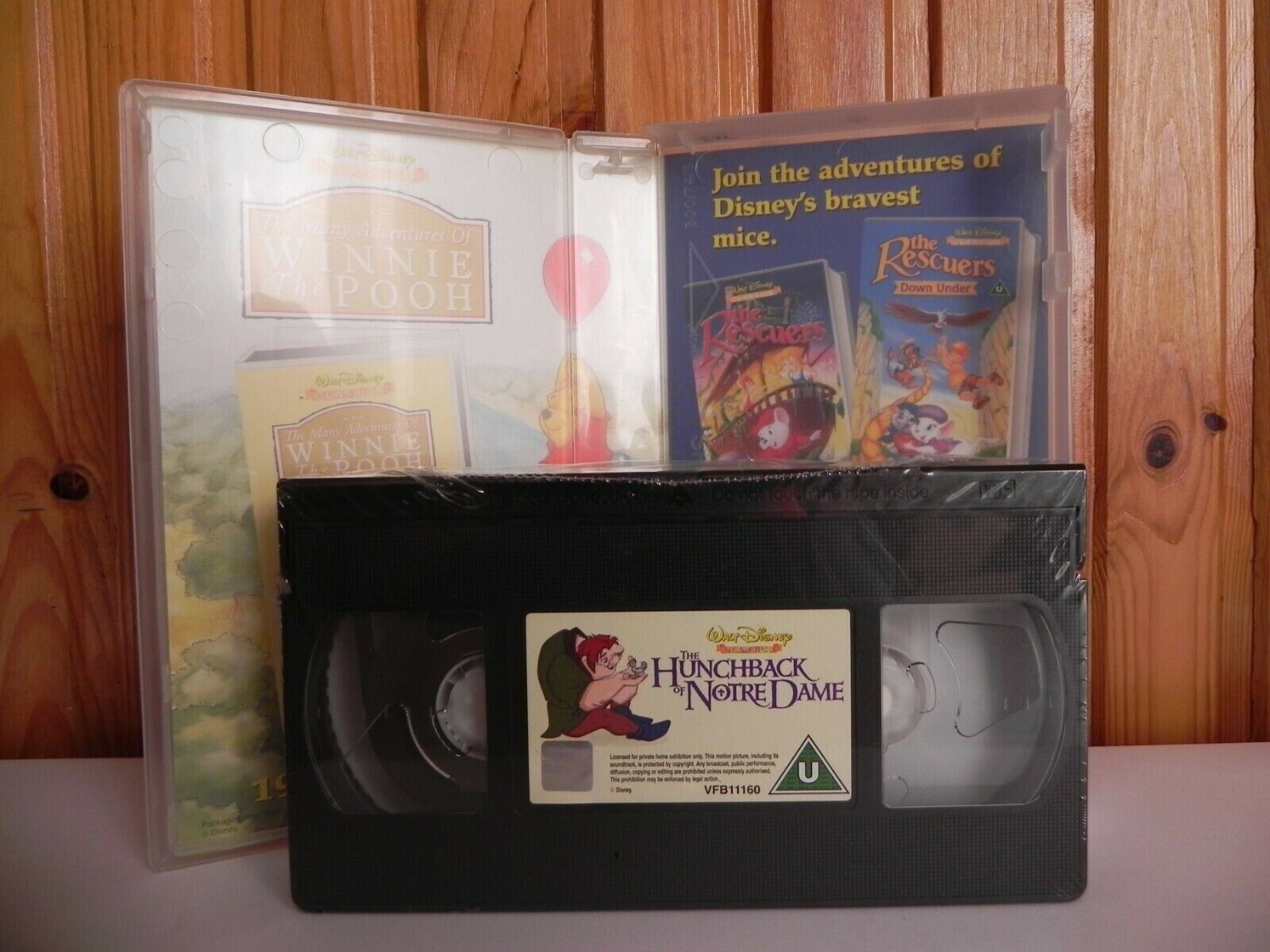 THE HUNCHBACK OF NOTREDAME - BRAND NEW SEALED - WALT DISNEY VIDEO - PAL VHS-