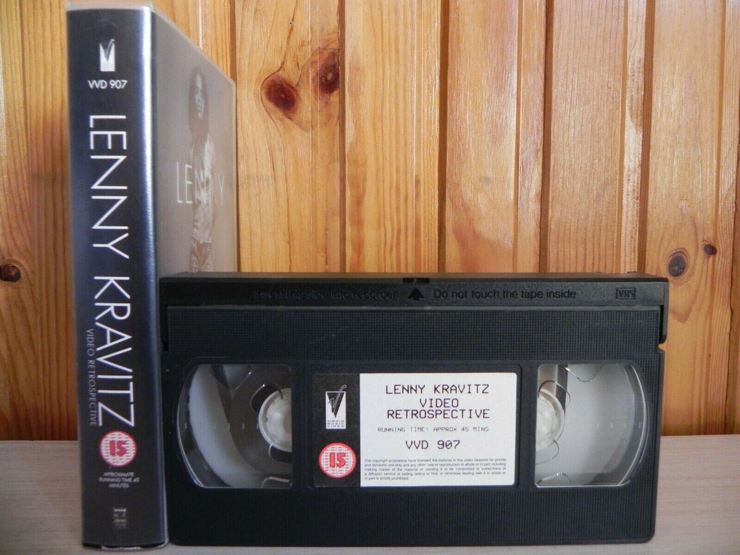 Lenny Kravitz - Video Retrospective - Always On The Run - Music - Pal VHS-