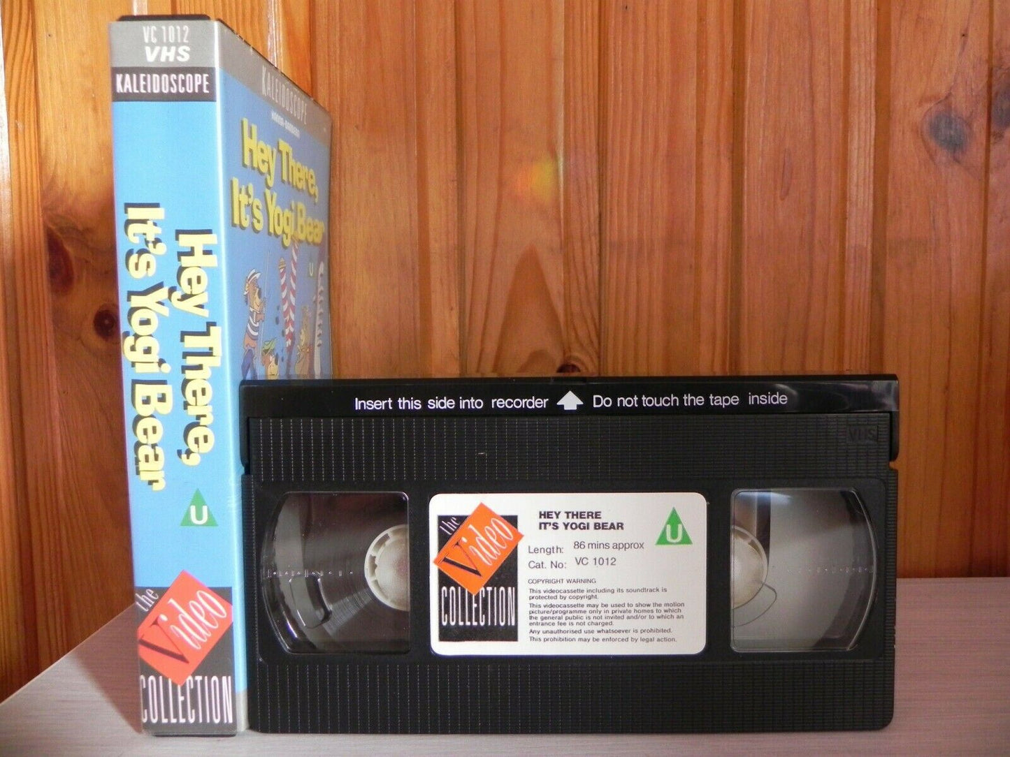 Hey There It's Yogi Bear - Hanna Barbera - Animated Adventutes - Kids - Pal VHS-