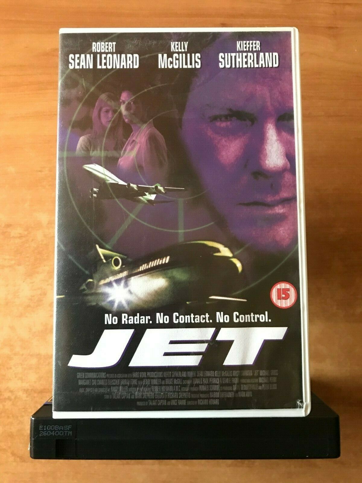 Jet (aka Ground Control): Disaster Thriller [Large Box] Kiefer Sutherland - VHS-