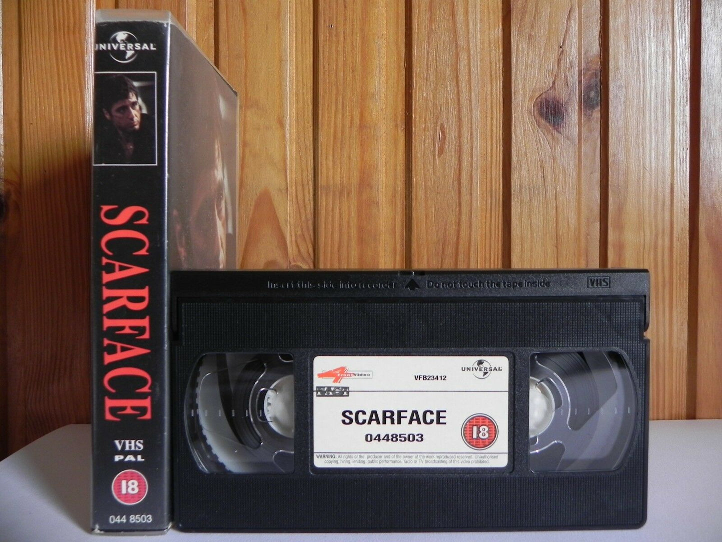 Scarface - Universal - Drama - Cert (18) - Al Pacino - Michelle Pfeiffer - VHS-