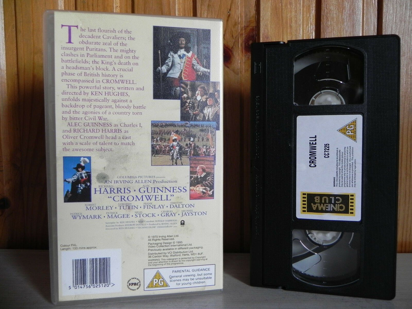 Cromwell - Columbia Pictures - War - Drama - Richard Harris - Alec Guiness - VHS-