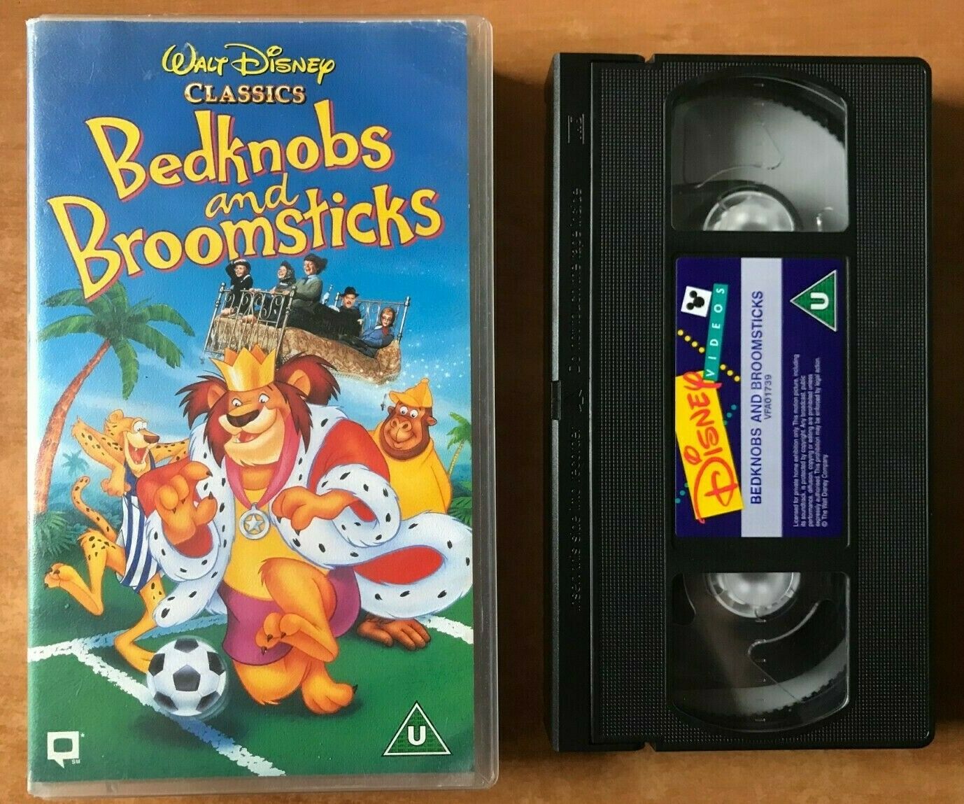 Bedknobs And Broomsticks (1971): Animated Musical [Walt Disney] Kids - Pal VHS-
