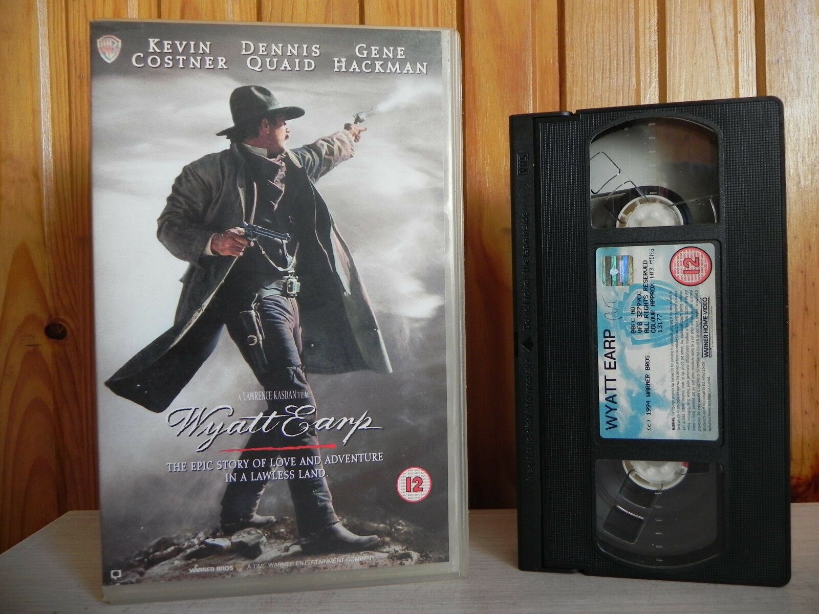 Wyatt Earp (1994): Biographical Western [Large Box] - Kevin Costner - Pal VHS-