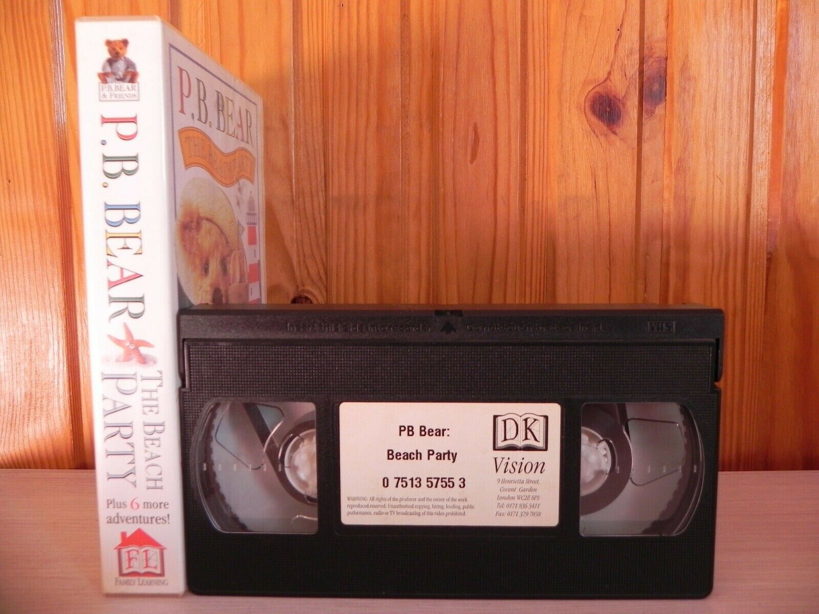 P.B. Bear: The Beach Party (DK Vision); Pre-school - Educational - Children's - Pal VHS-