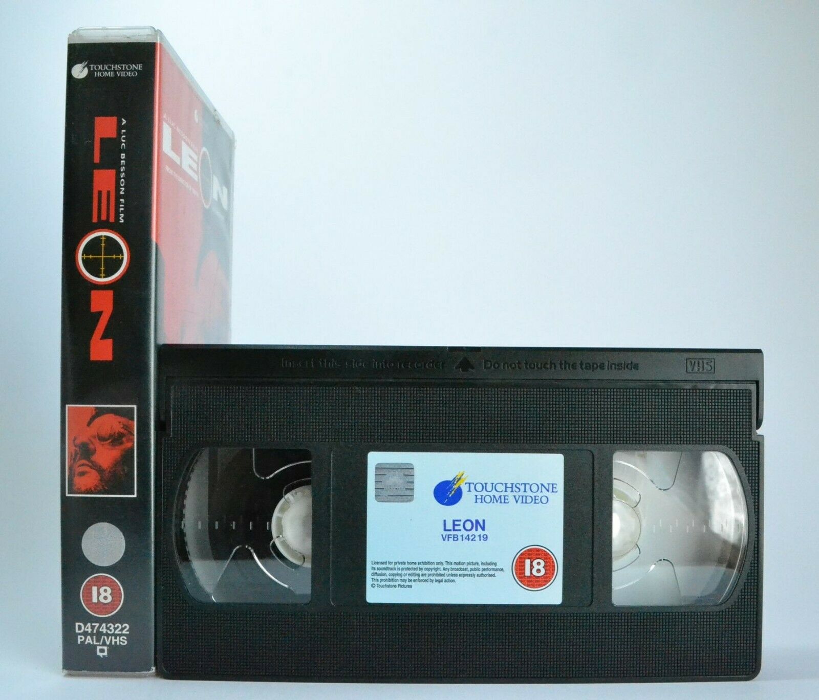 Leon (1994): Jean Reno Vs. Gary Oldman - English/French Action Thriller - VHS-