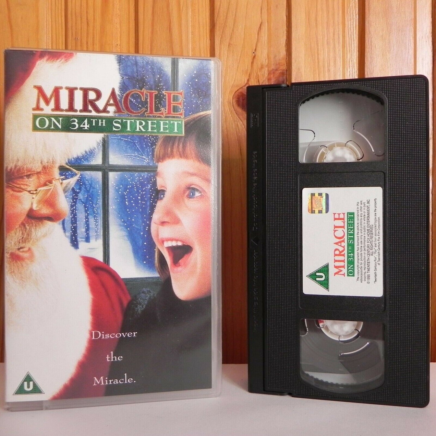 Miracle On 34th Street - Wonderful Story - Discover The Miracle - Pal VHS-