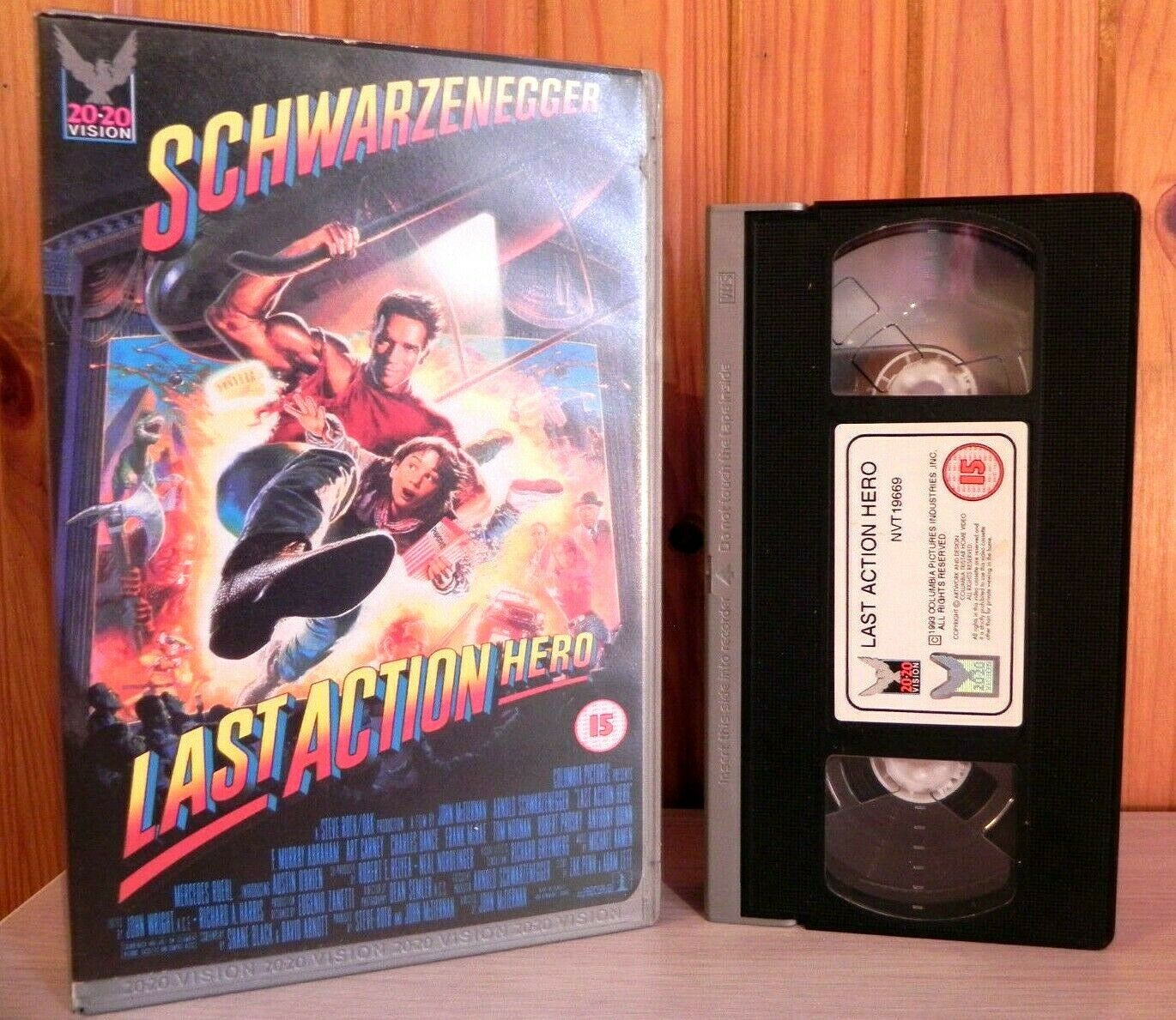 Last Action Hero (1993): Explosive Parody [Big Box] Schwarzenegger - Pal VHS-