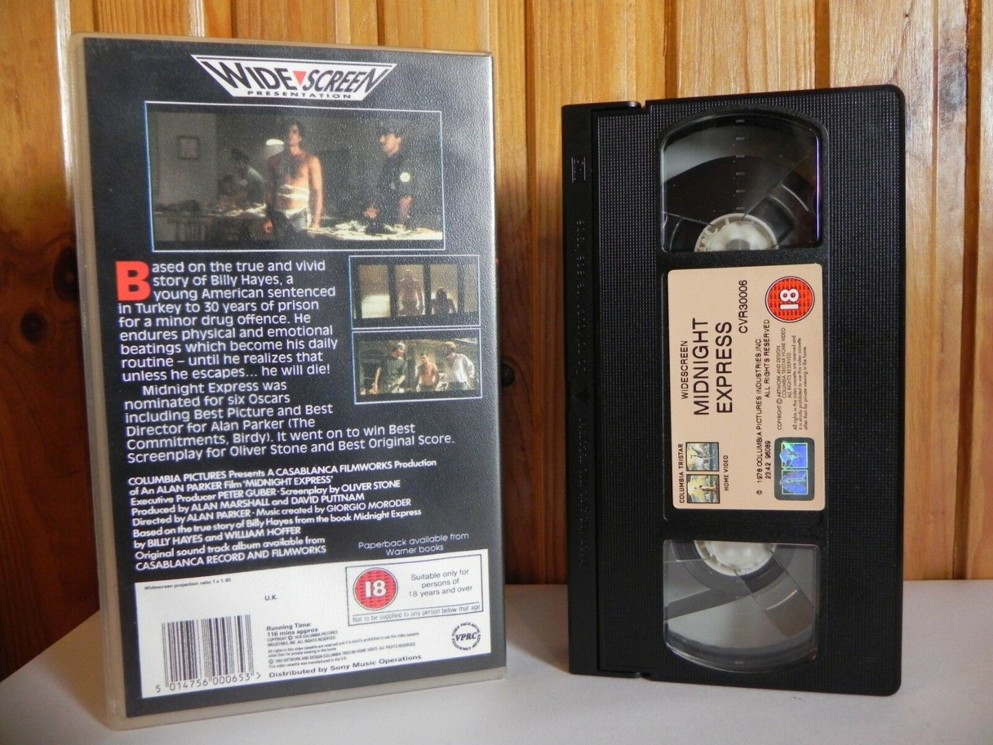 Midnight Express - Columbia - Drama - True Story - Cert (18) - Widescreen - VHS-