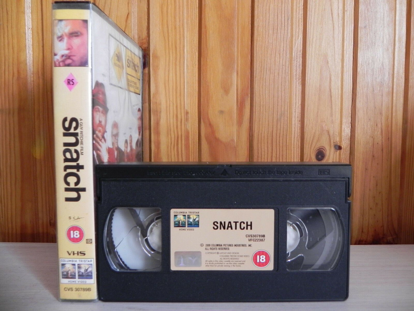 Snatch - Columbia Tristar - Action - Cert (18) - Jason Statham - Brad Pitt - VHS-