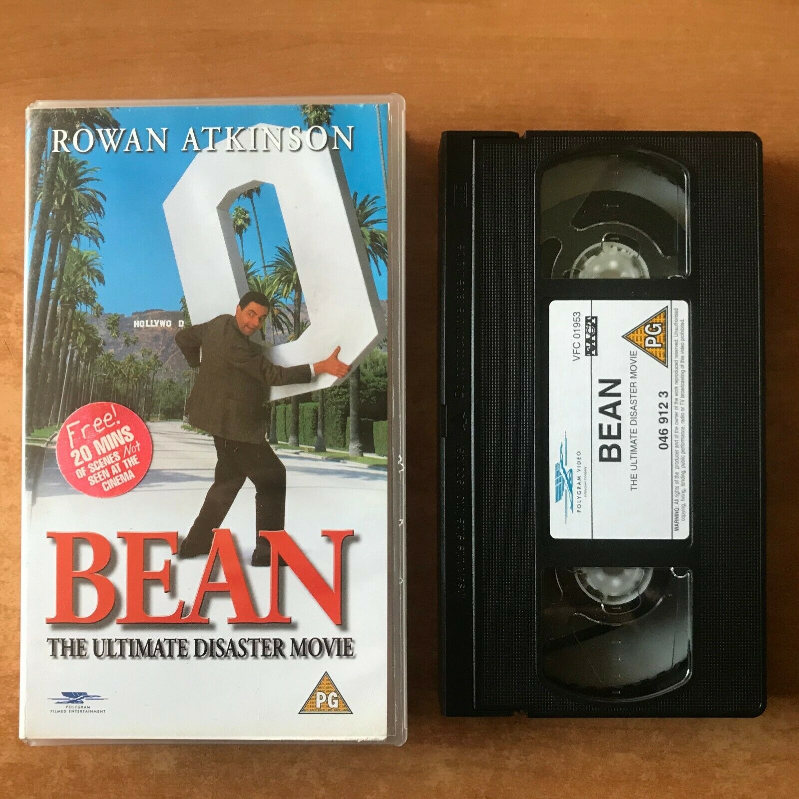 Bean: The Ultimate Disaster Movie (1997) - Sick Comedy - R.Atkinson - Pal VHS-