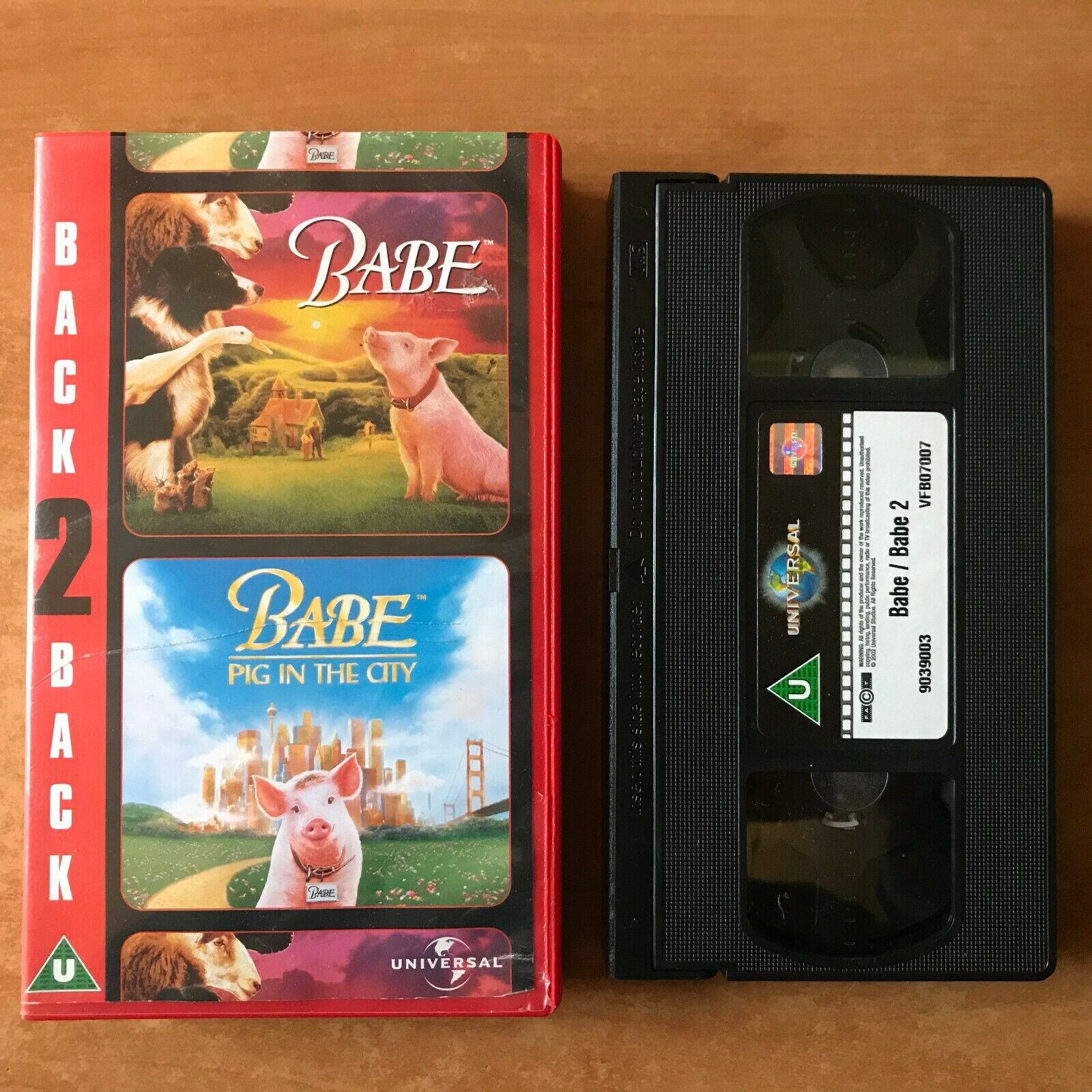 Babe / Babe: Pig In The City [Back 2 Back] Adventure Comedy - Children's - VHS-