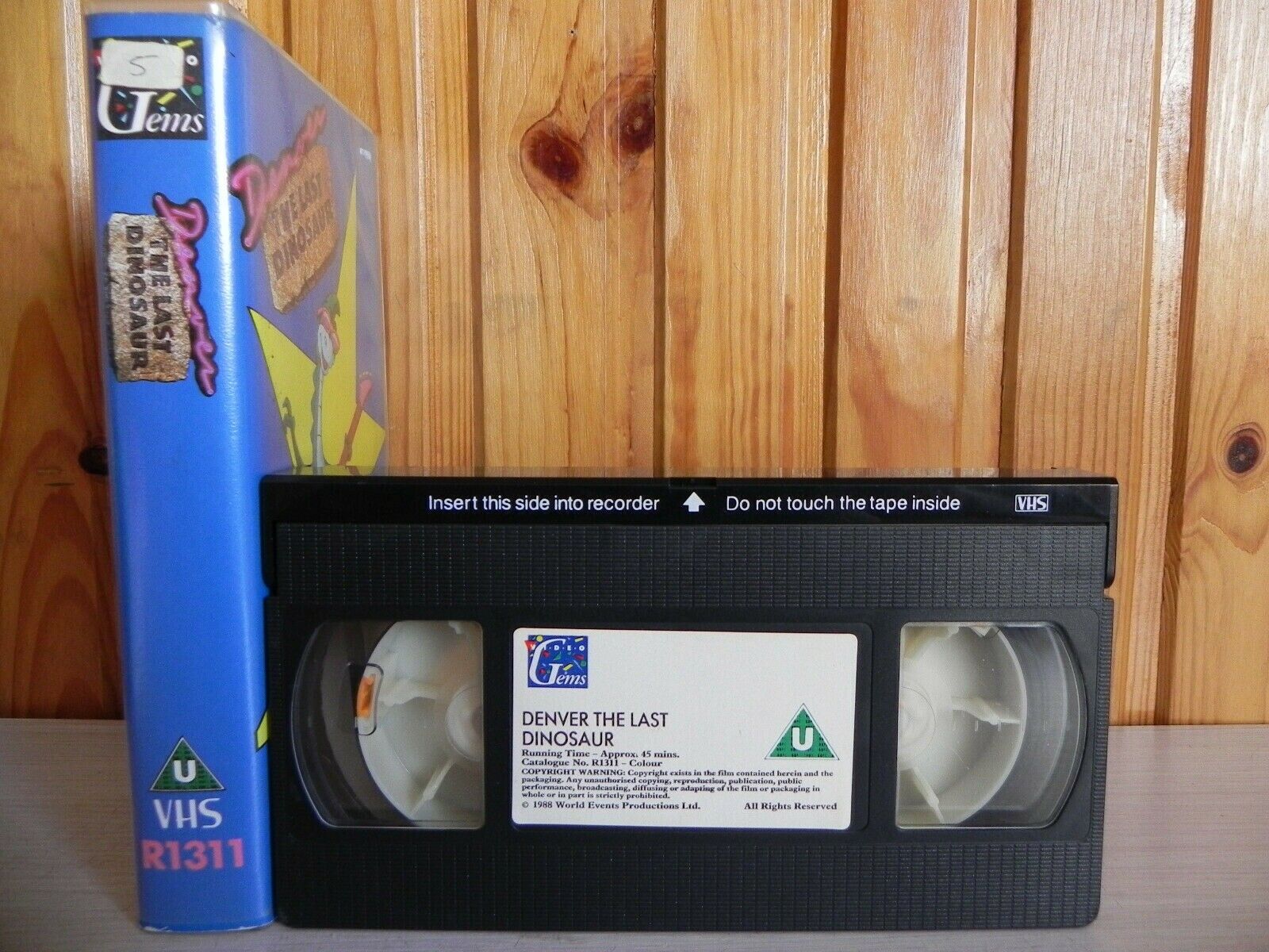 Denver - The Last Dinosaur - The Most Loveable Dinosaur Ever - Kids - Pal VHS-