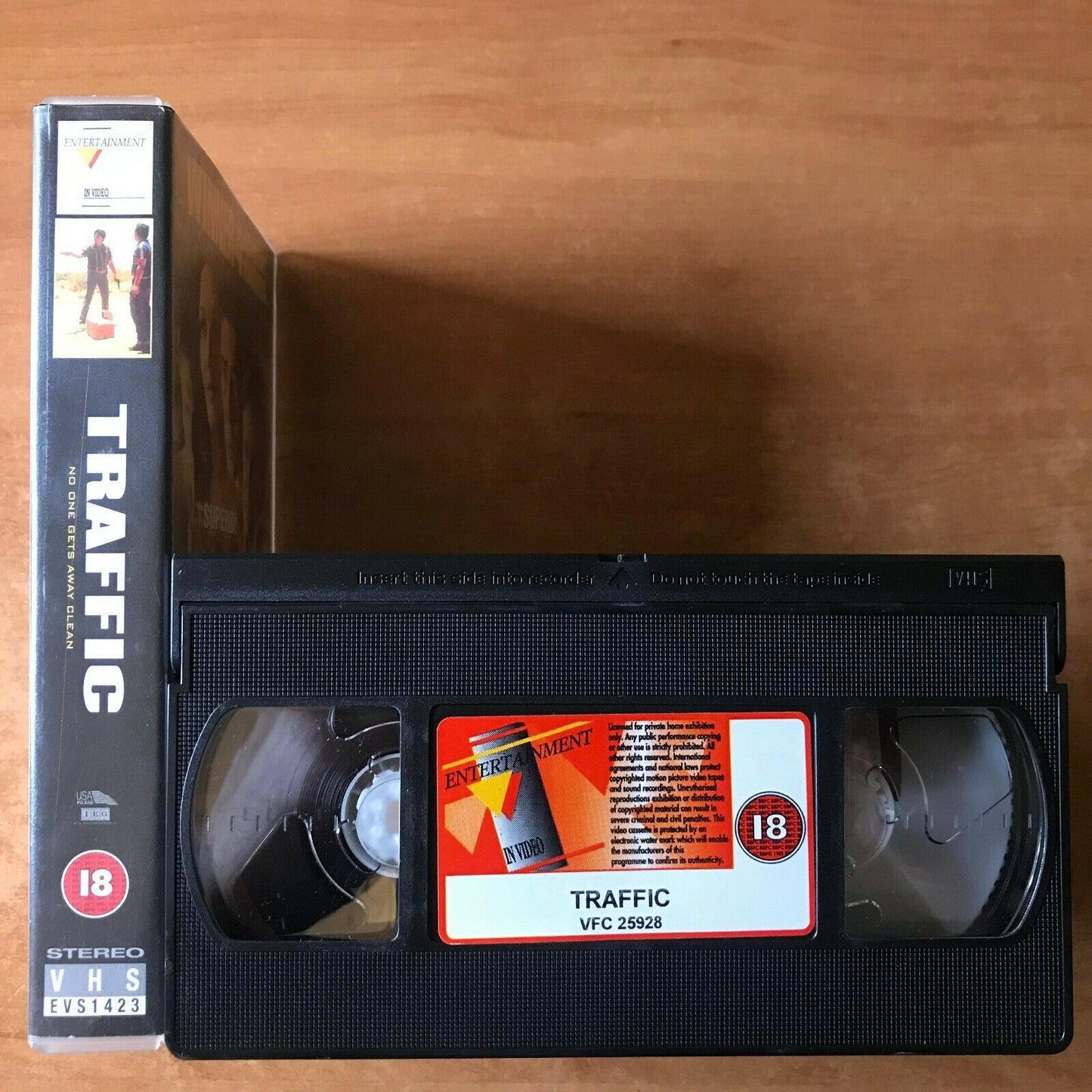 Traffic: Crime Drama - Thriller - Michael Douglas / Catherine Zeta-Jones - VHS-