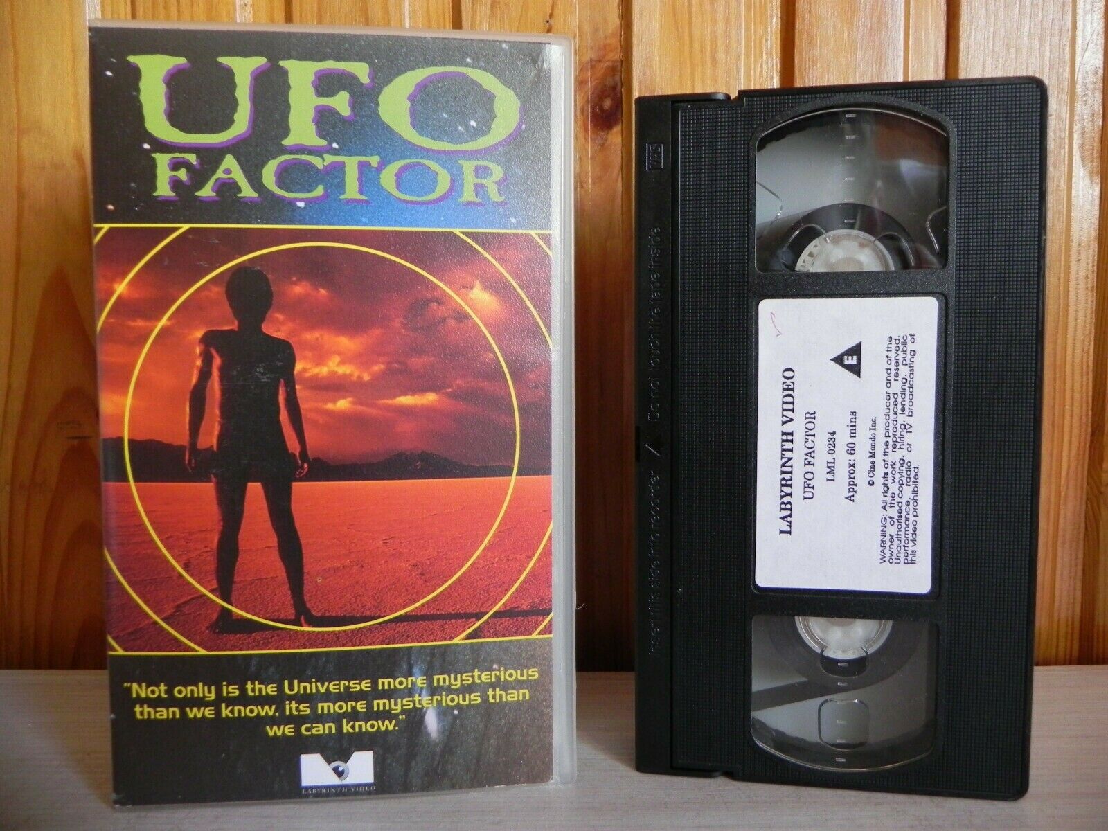 UFO Factor - Aliens 3000+ YEARS - Pierre Valcour - Labyrinth Media - Pal VHS-