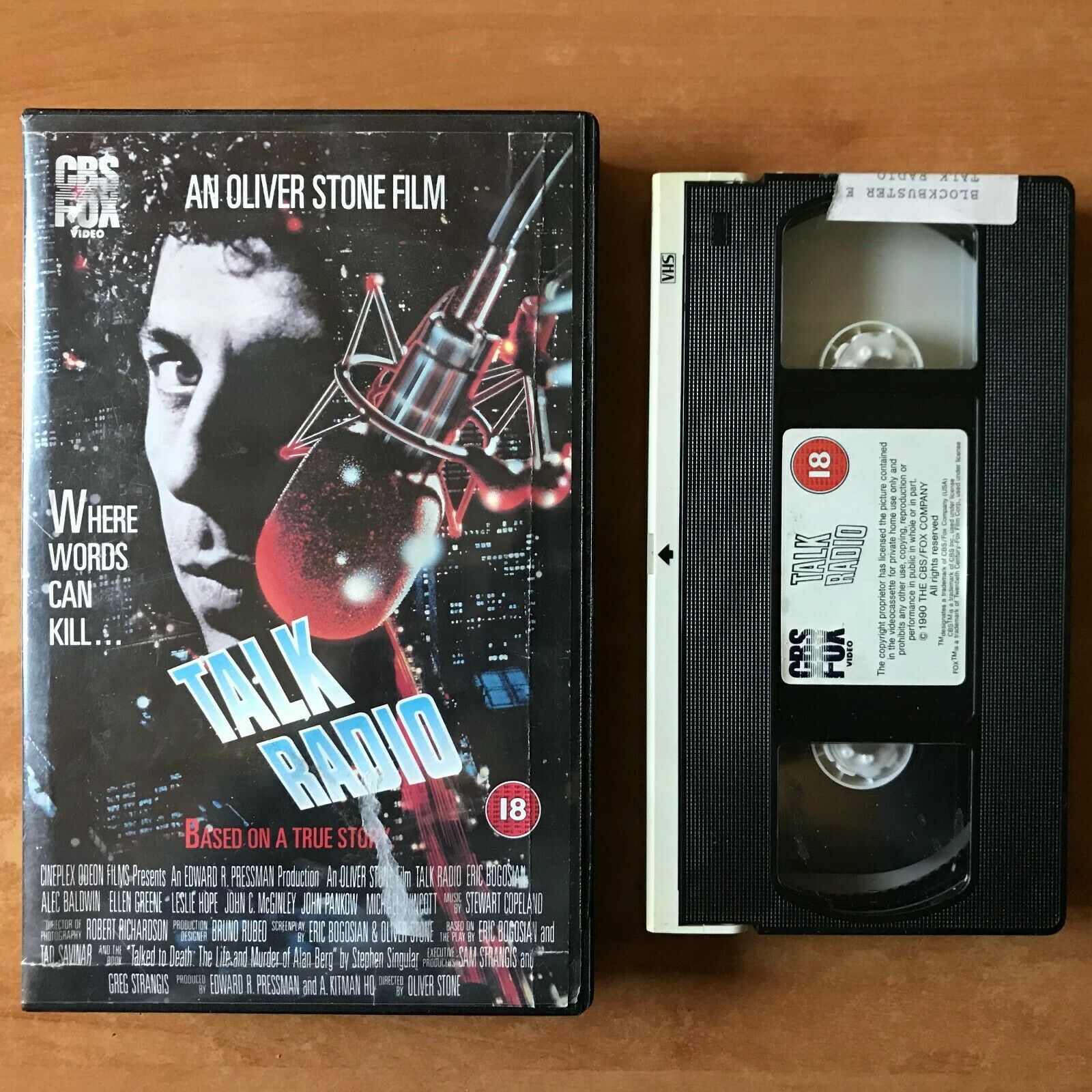 Talk Radio; [Oliver Stone] True Story Drama - Large Box - Alec Baldwin - Pal VHS-