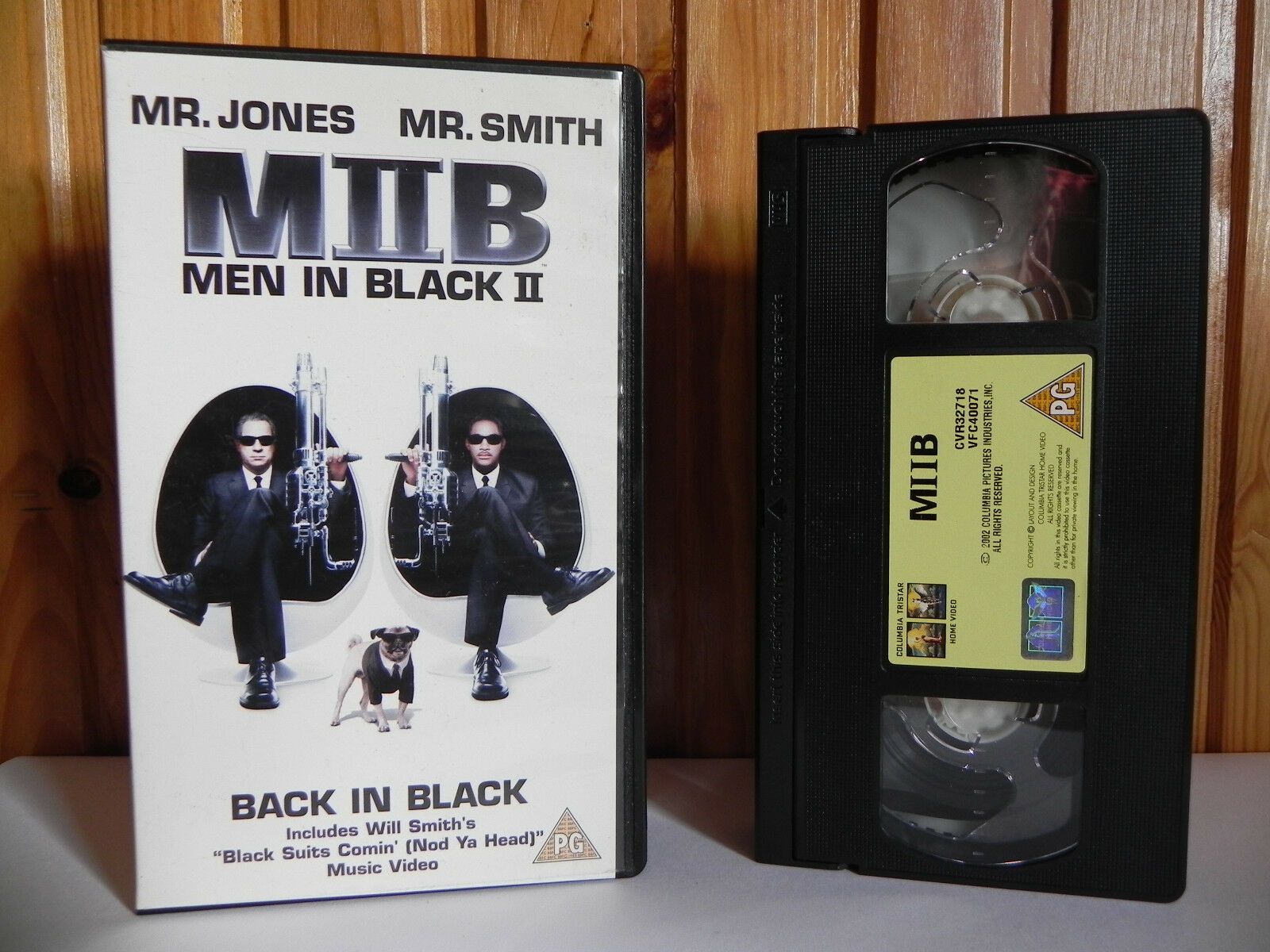 Men In Black 2 (MIIB); [Free Postcard] Sci-Fi Action - Will Smith - Pal VHS-