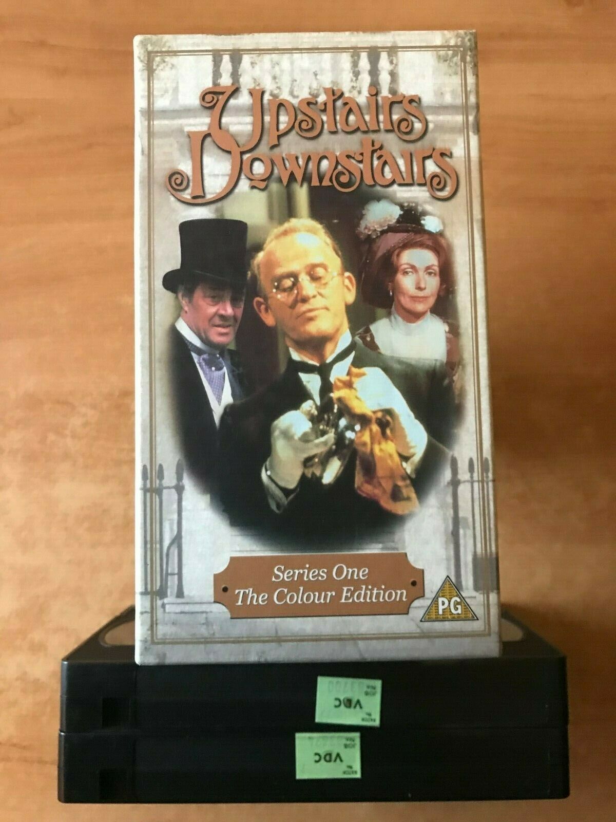 Upstairs Downstairs (Series One): On Trial [Colour Edition] Jean Marsh - Pal VHS-