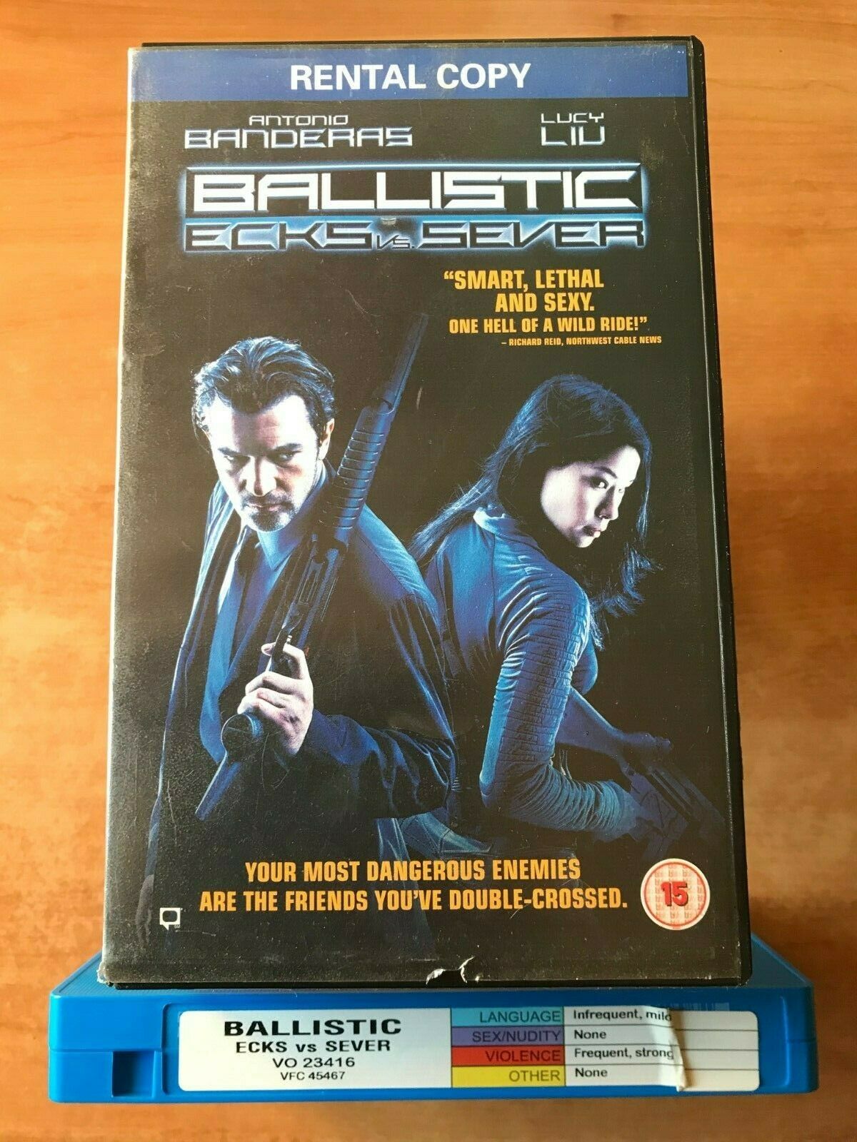 Ballistic - Ecks vs Sever - Lucy Lui / Banderas - Ex-Rental - Action Video - VHS-