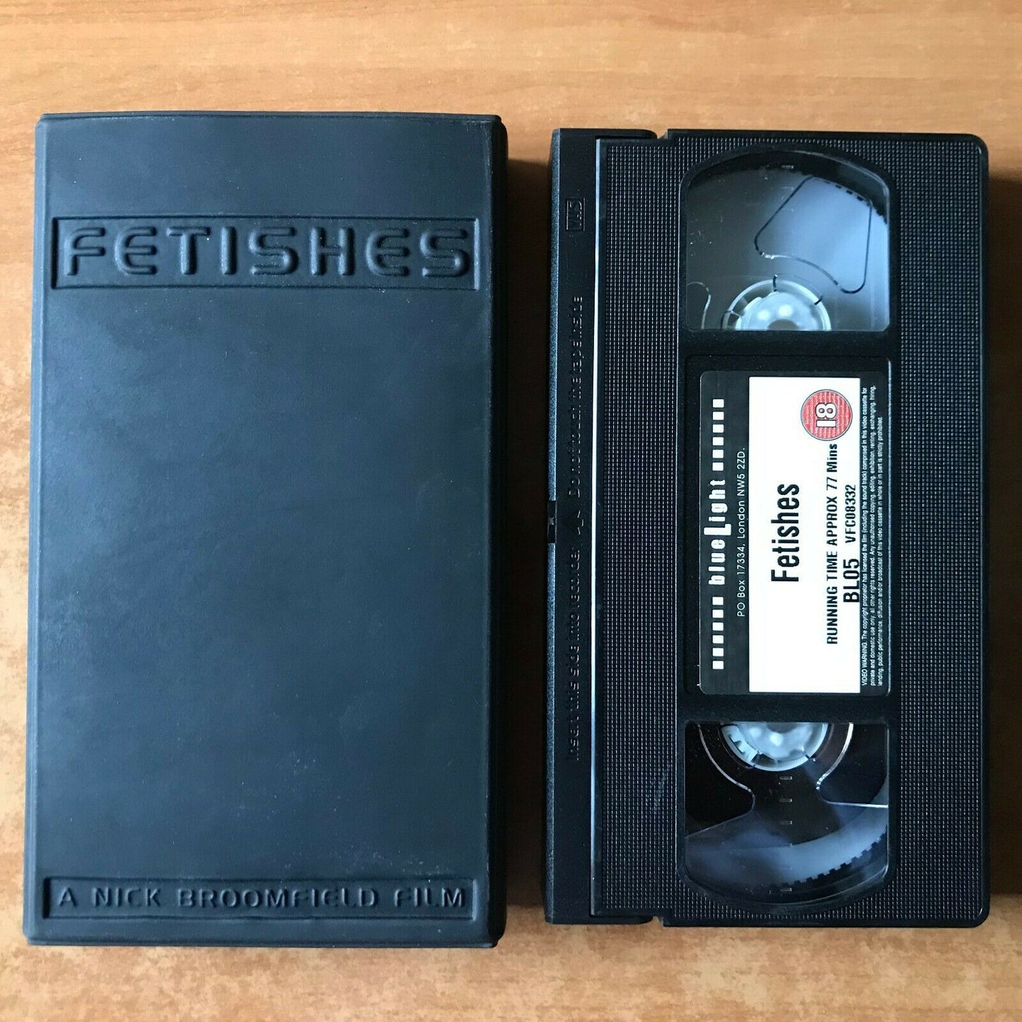 Fetishes (1996); [Nick Broomfield] Carton Box - Documentary (Denmark) Pal VHS-