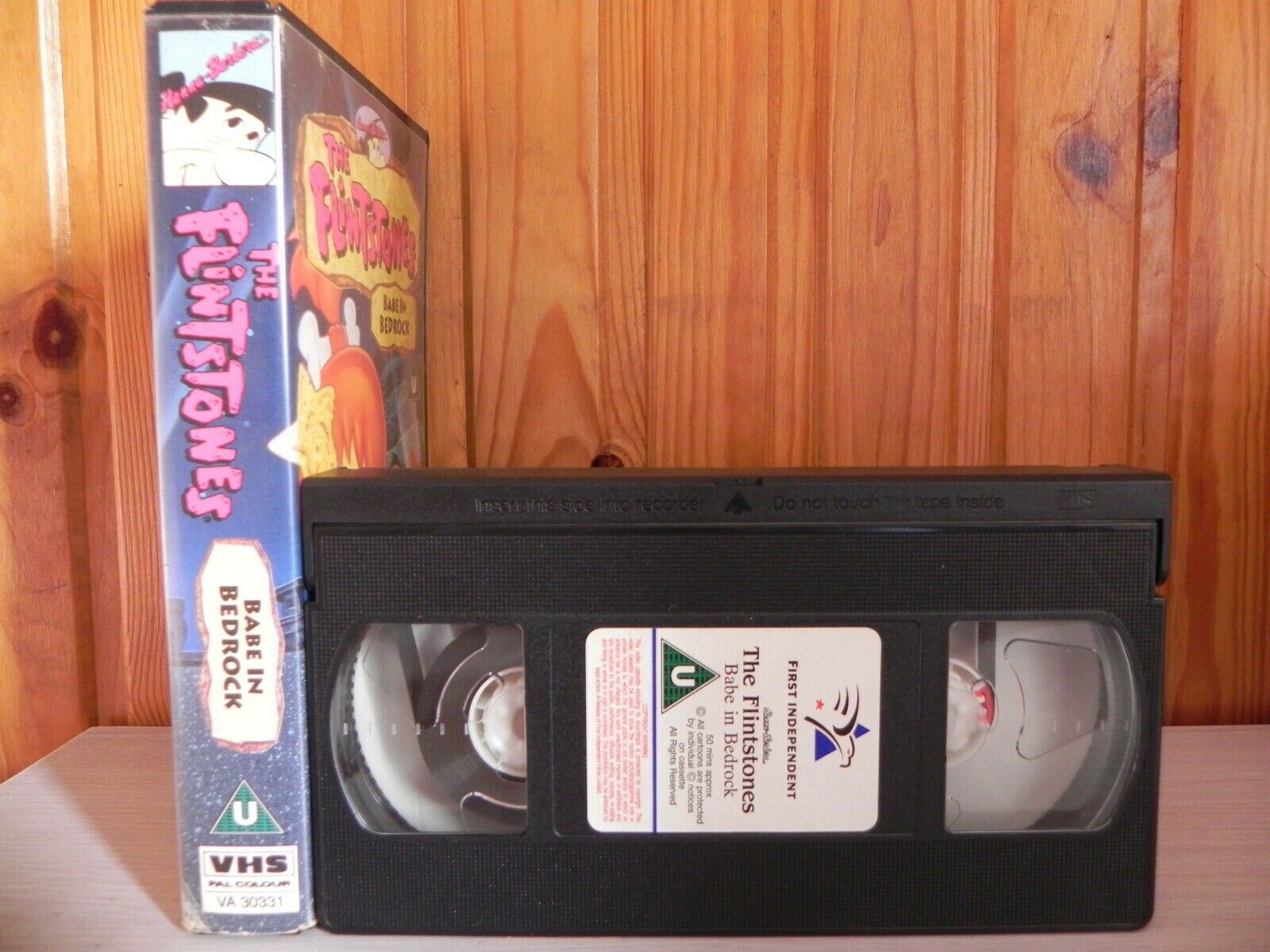 The Flintstones: Babe In Bedrock - Stone Age Kid's Video - Hanna-Barbera - VHS-