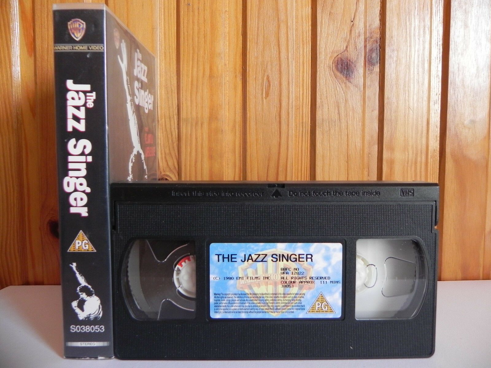 The Jazz Singer - Warner Home - Drama - Neil Diamond - Laurence Olivier - VHS-