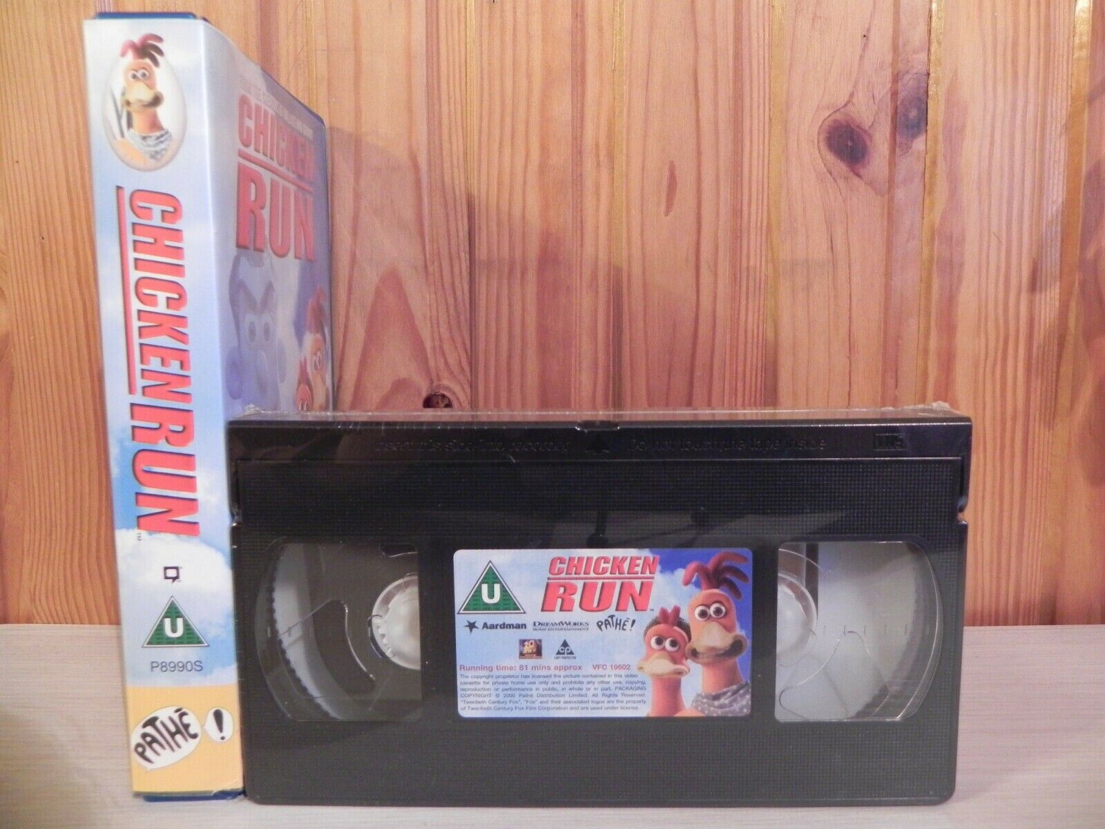 Chicken Run: Walt Disney Studios (2000) - Brand New Sealed - Children's - VHS-