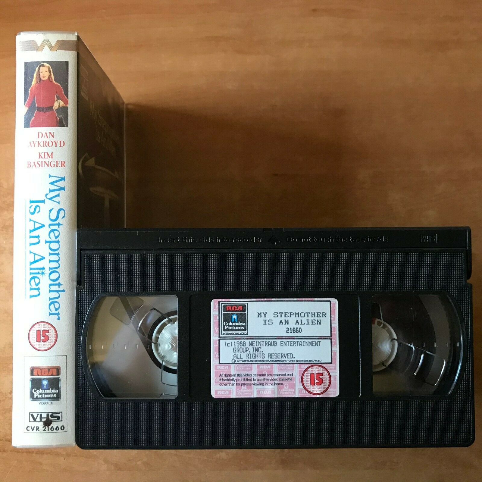 My Stepmother Is An Alien: Dan Aykroyd & Kim Basinger - Sci-Fi Comedy - Pal VHS-