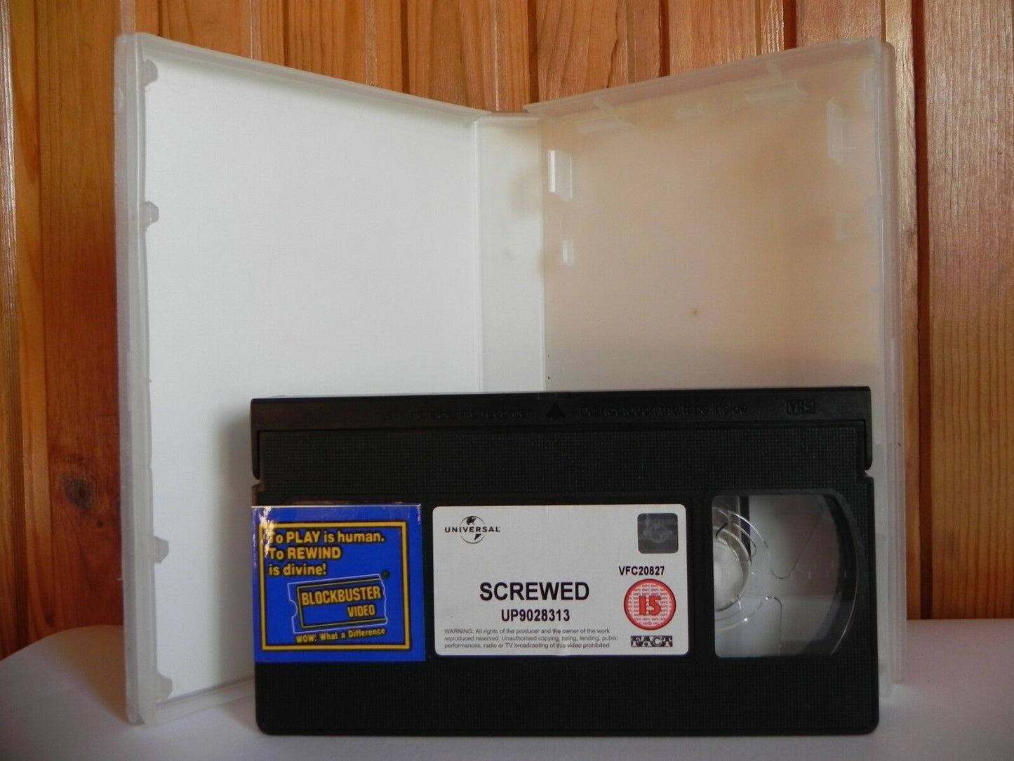 Screwed - Large Box - Universal - Comedy - Ex-Rental - Danny DeVito - Pal VHS-