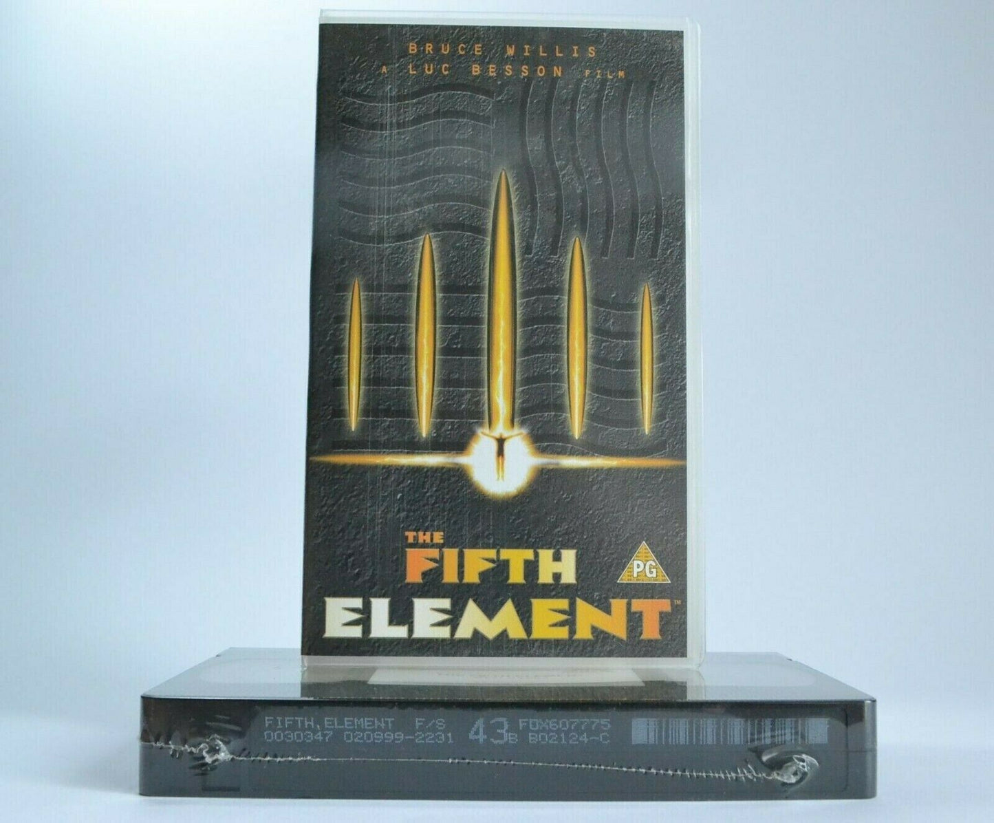 The Fifth Element (1997): Brand New Sealed - Sci-Fi - Bruce Willis - Kids - VHS-