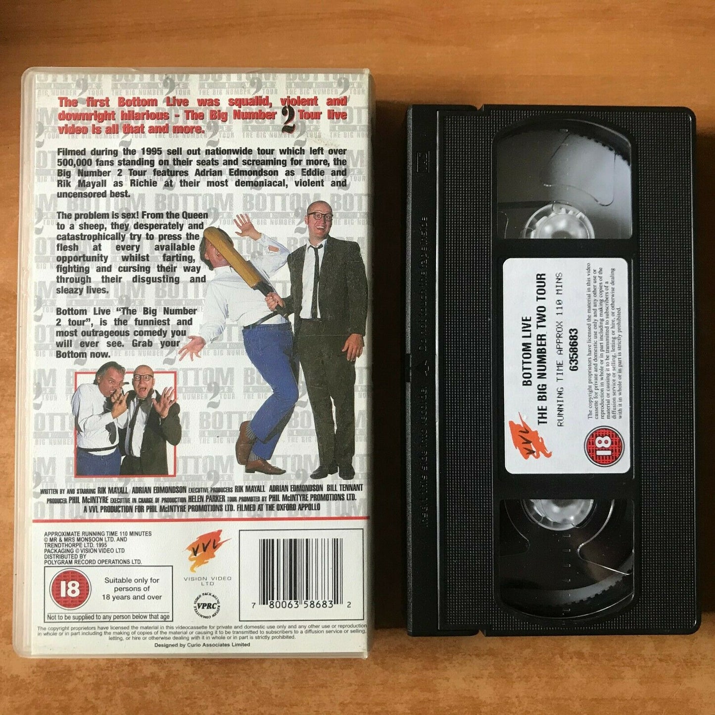 Bottom Live: The Big Number 2 Tour; [Uncensored] Comedy - Rik Mayall - Pal VHS-
