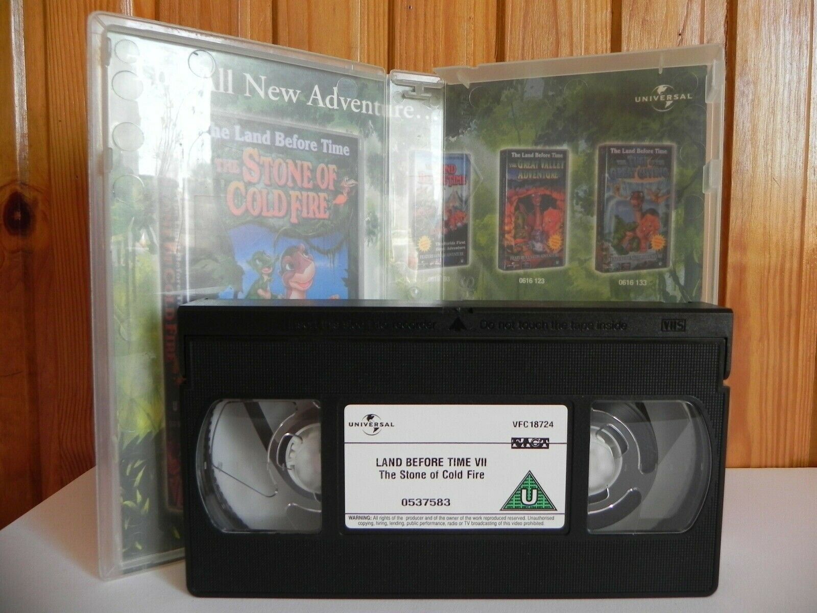 The Stone Of Cold Fire - The Land Before Time - Universal - Animated - Pal VHS-