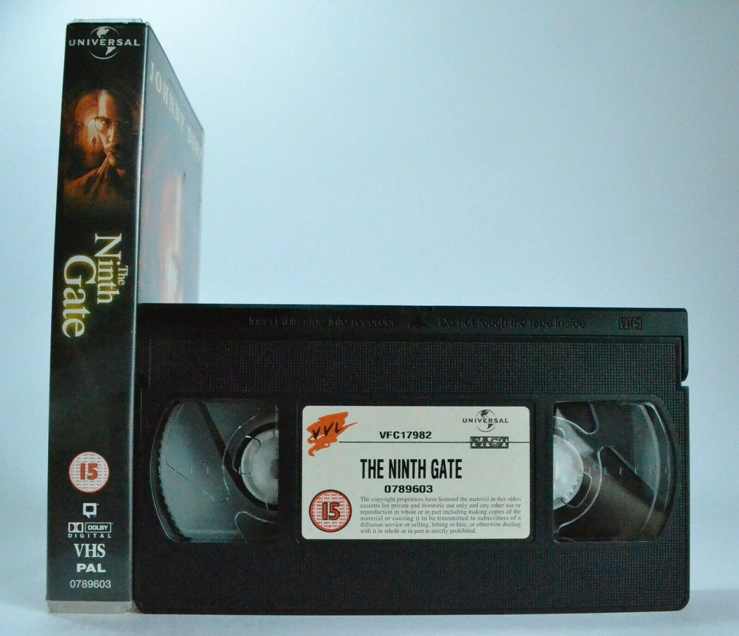 The Ninth Gate: R.Polanski Film (1997) - Thriller - Devil Book - J.Depp - VHS-