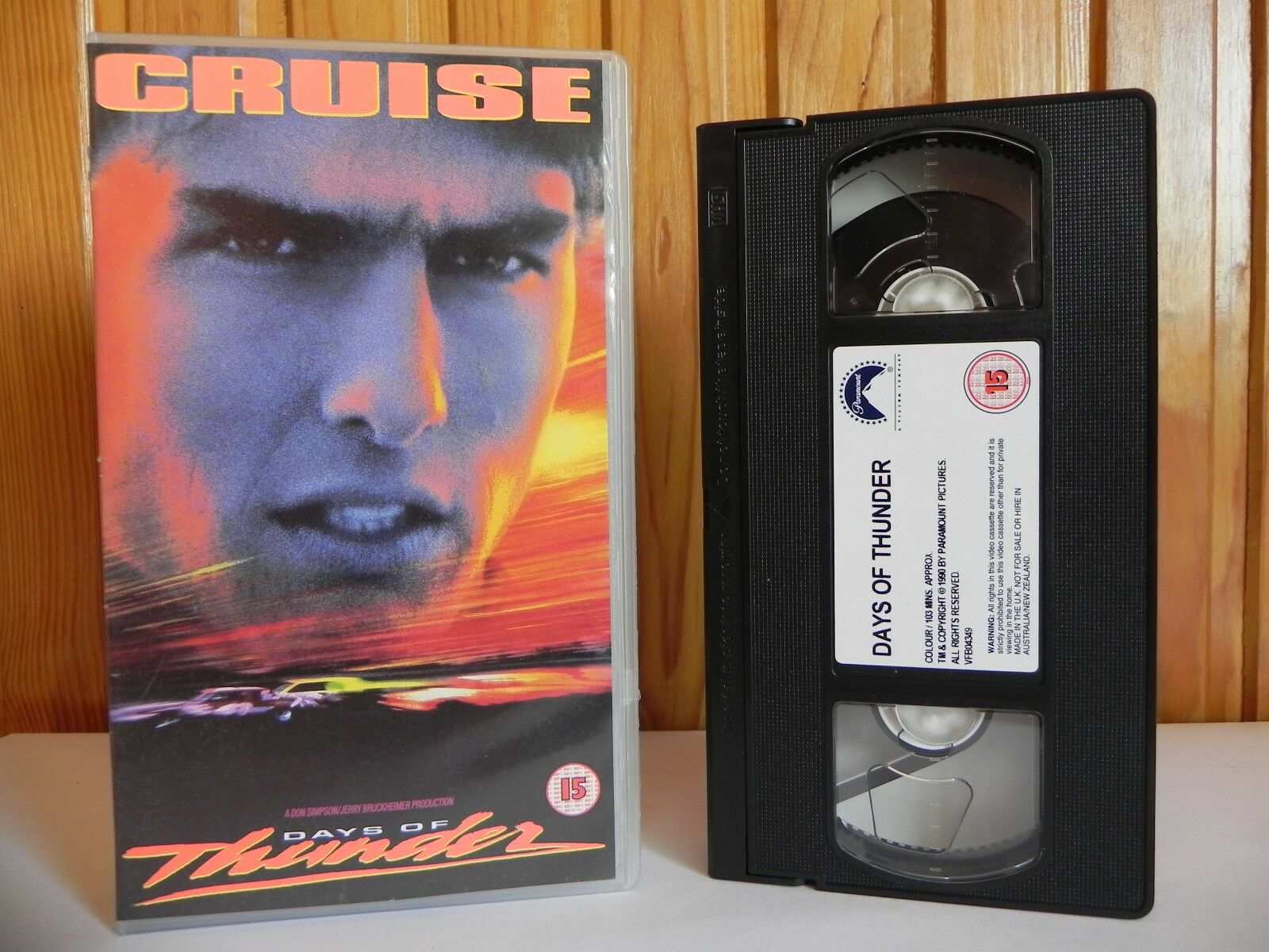 Days Of Thunder - Original 1990 - Paramount - Tom Cruise - Car Race Action - VHS-