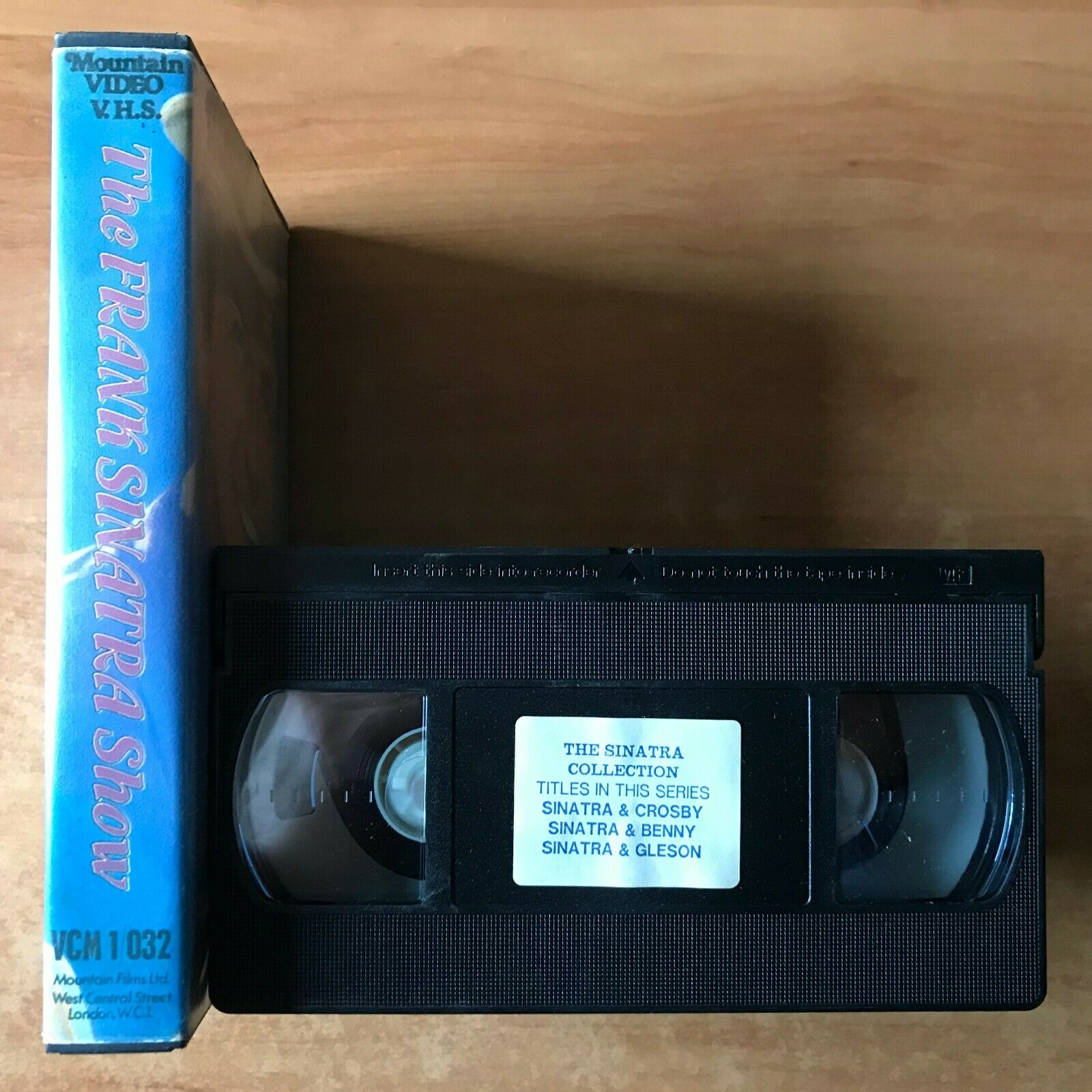 The Frank Sinatra Show; [Mountain Video] Large Box - Comedy Show - Pal VHS-