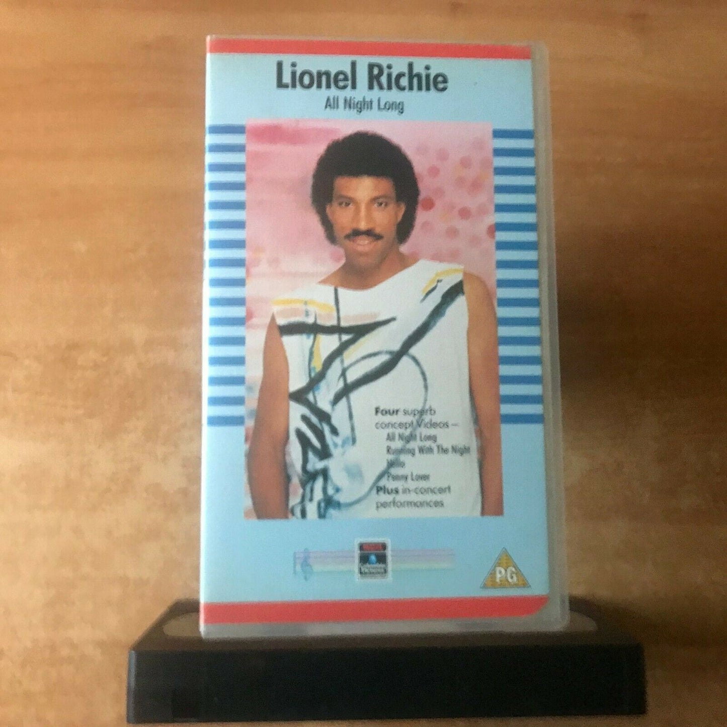 Lionel Richie: All Night Long [Music Videos] Live Performances - Music - Pal VHS-