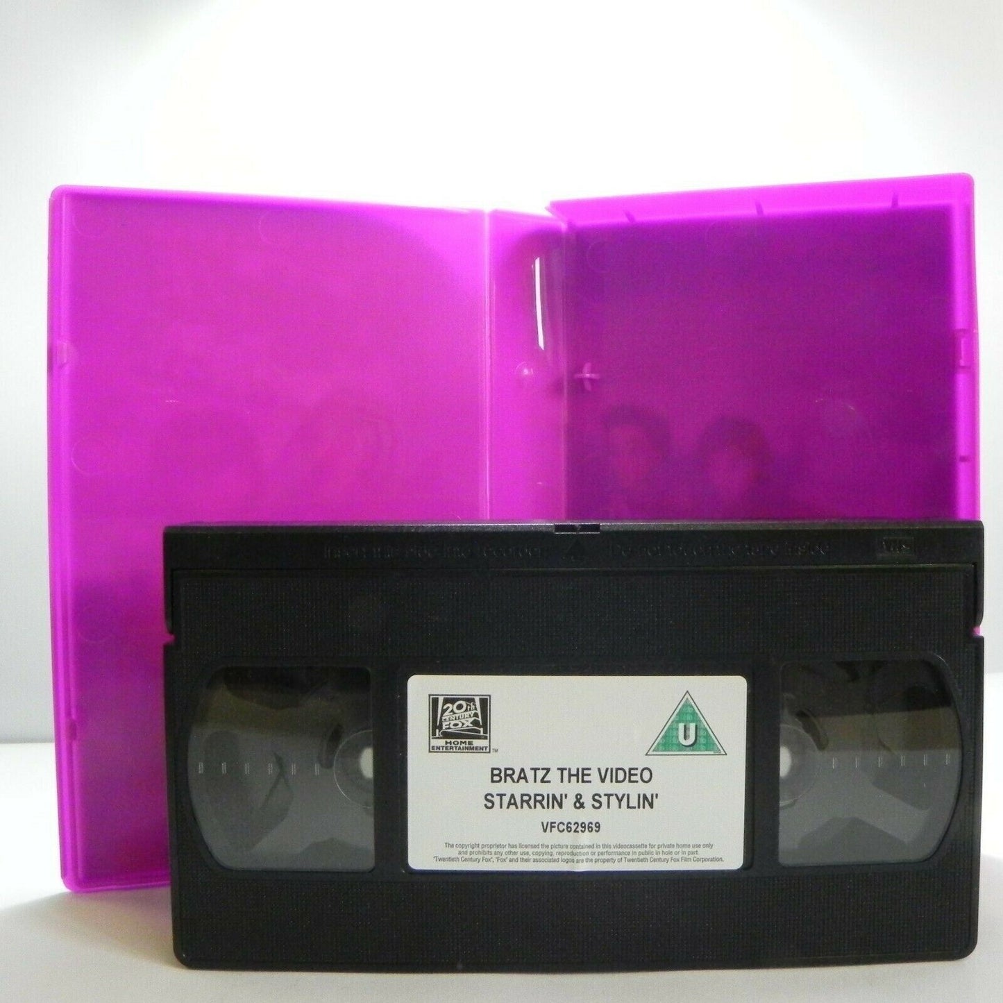 Bratz: The Video - Starrin' And Stylin' - Animated - Children's - Pal VHS-
