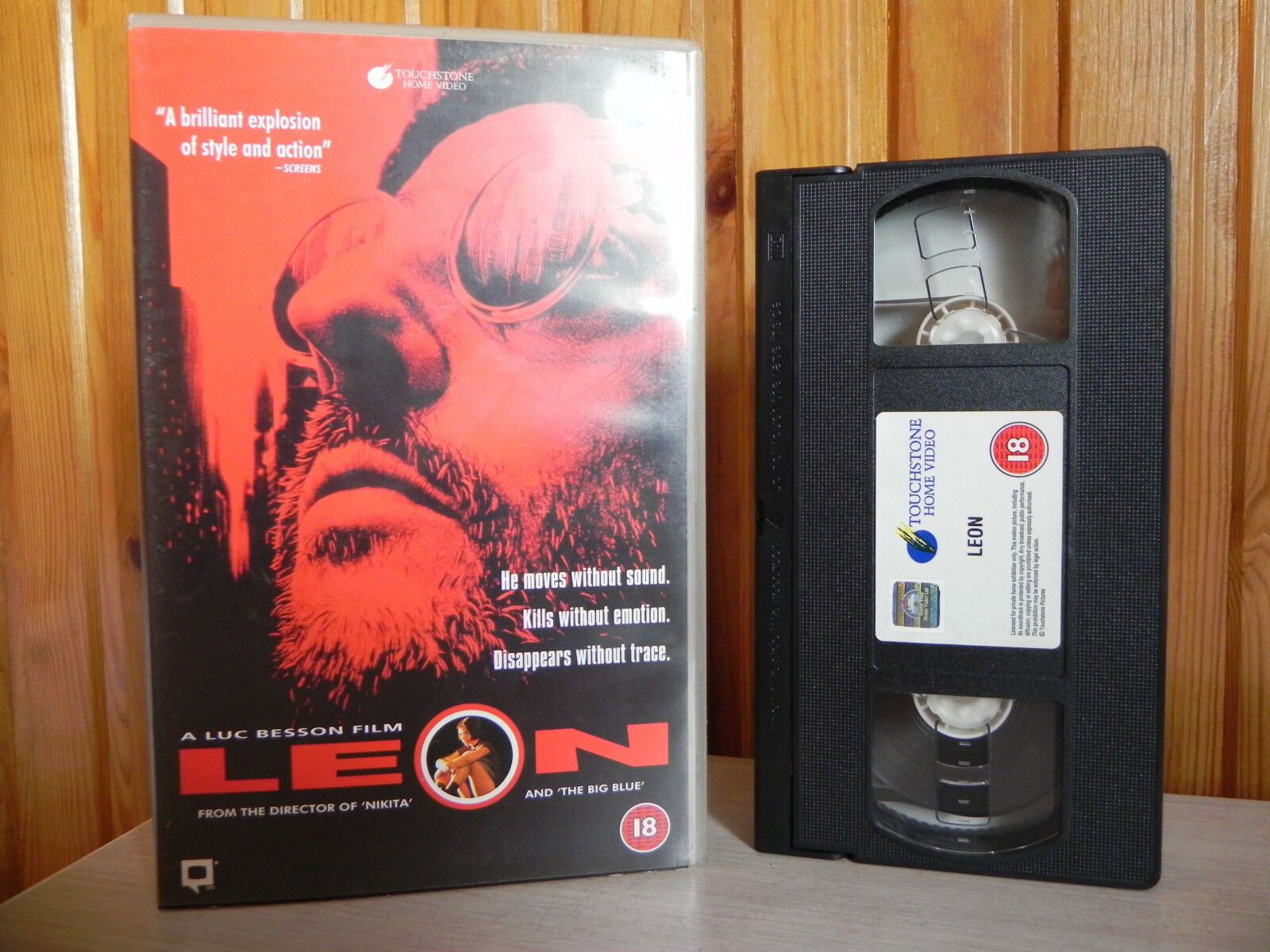 Leon (1994): Crime Action Thriller [Big Box] Jean Reno / Natalie Portman - VHS-