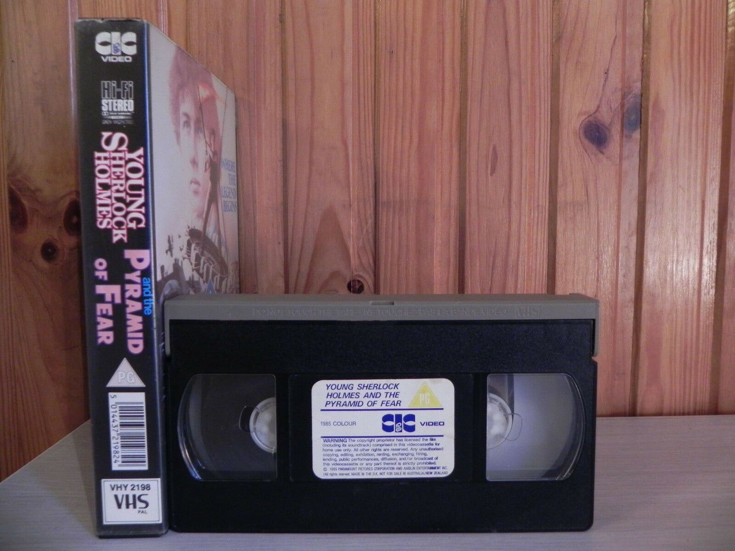 Young Sherlock Holmes - Pyramid Of Fear - Big Box - Ex-Rental - VHY2198 - VHS-