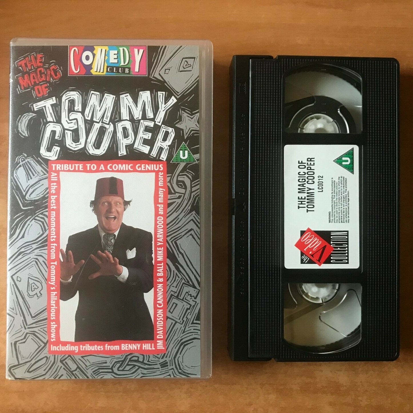 The Magic Of Tommy Cooper; [Comedy Club]: Jim Davidson - Benny Hill - Pal VHS-