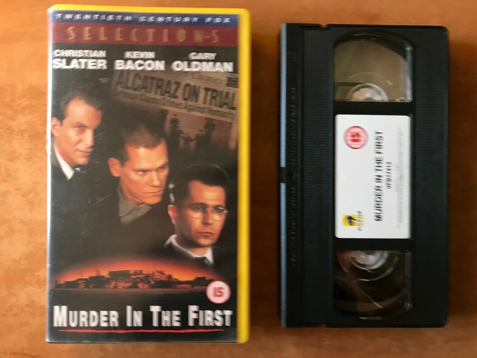 Murder In The First (1995); [True Story] Prison Drama - Gary Oldman - Pal VHS-